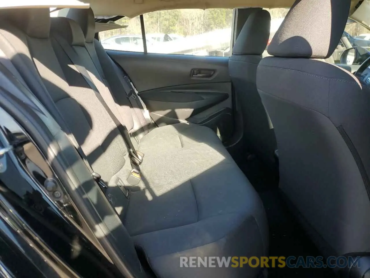 11 Photograph of a damaged car 5YFB4MDE8PP038716 TOYOTA COROLLA 2023
