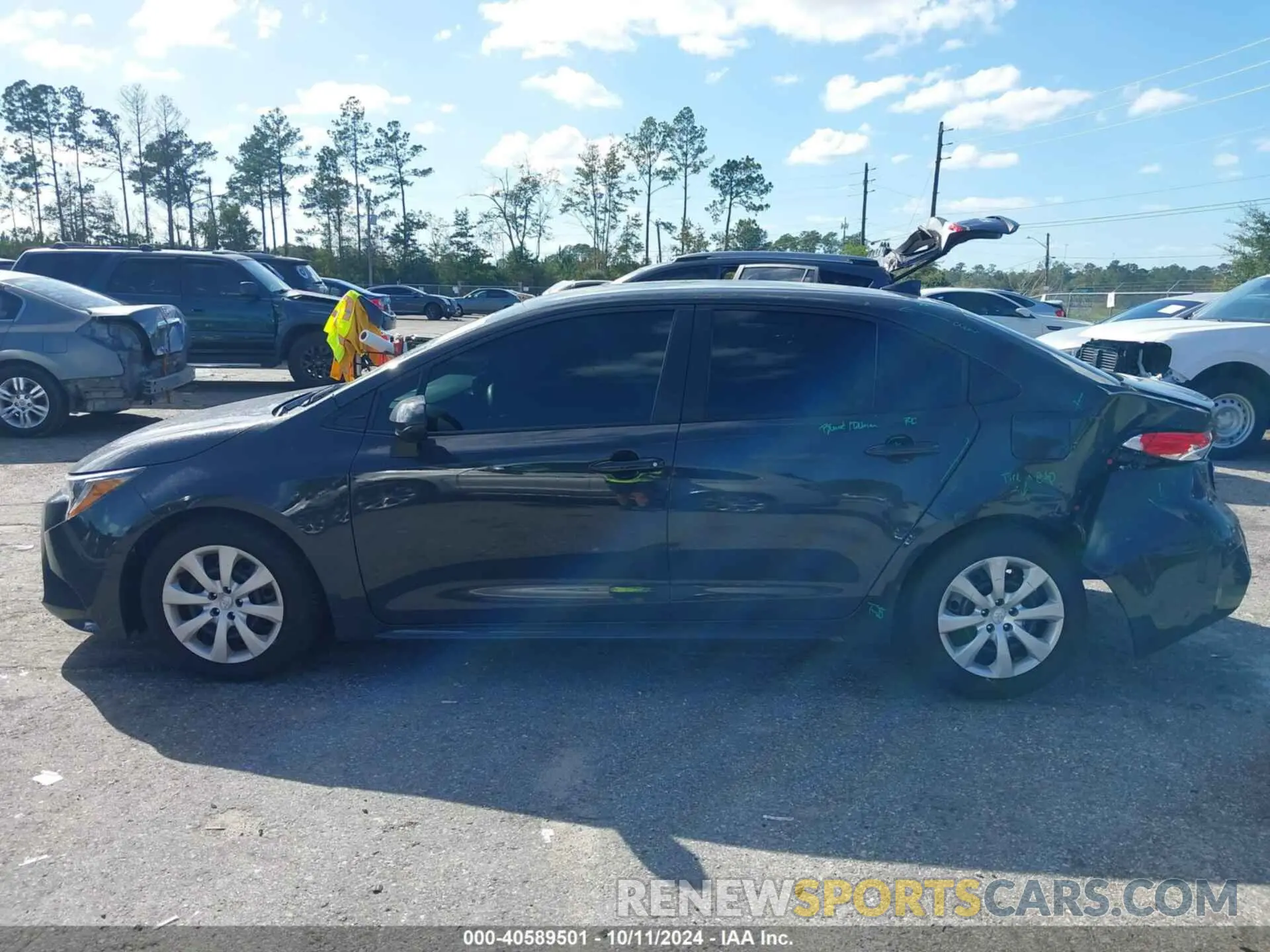 14 Photograph of a damaged car 5YFB4MDE8PP041177 TOYOTA COROLLA 2023