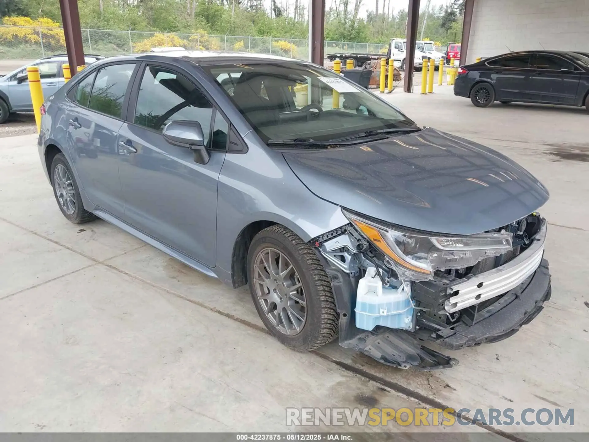 1 Photograph of a damaged car 5YFB4MDE8PP042068 TOYOTA COROLLA 2023