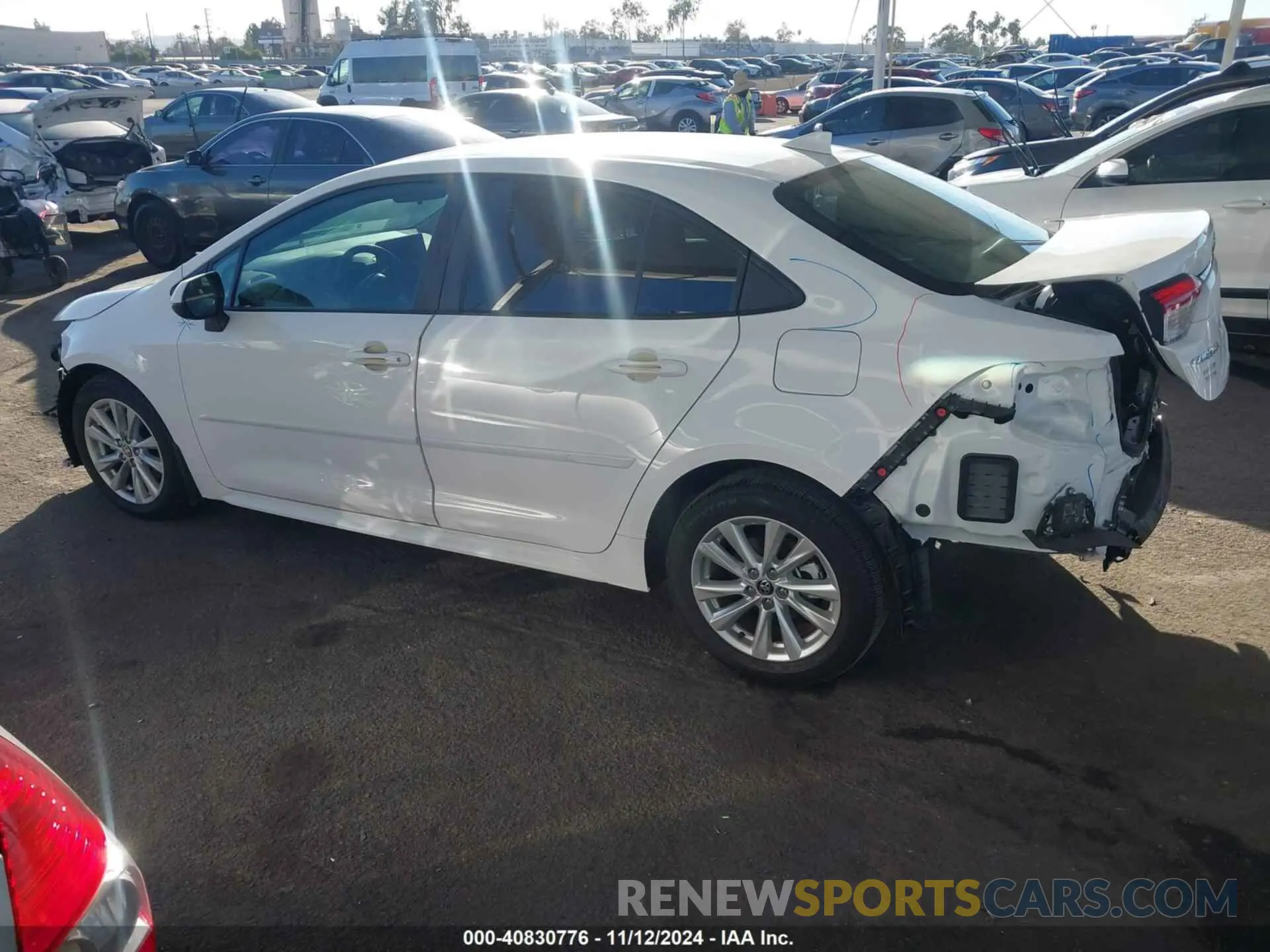 15 Photograph of a damaged car 5YFB4MDE8PP042474 TOYOTA COROLLA 2023