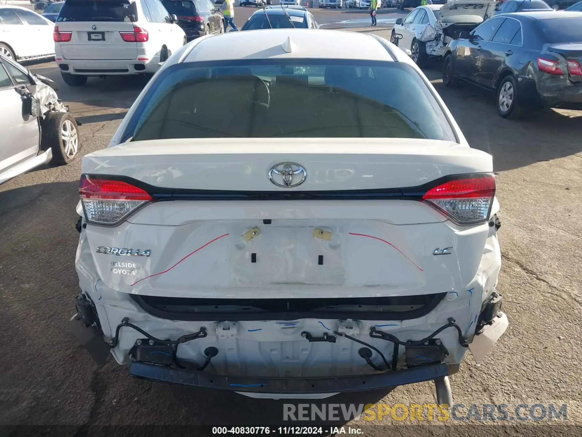 17 Photograph of a damaged car 5YFB4MDE8PP042474 TOYOTA COROLLA 2023