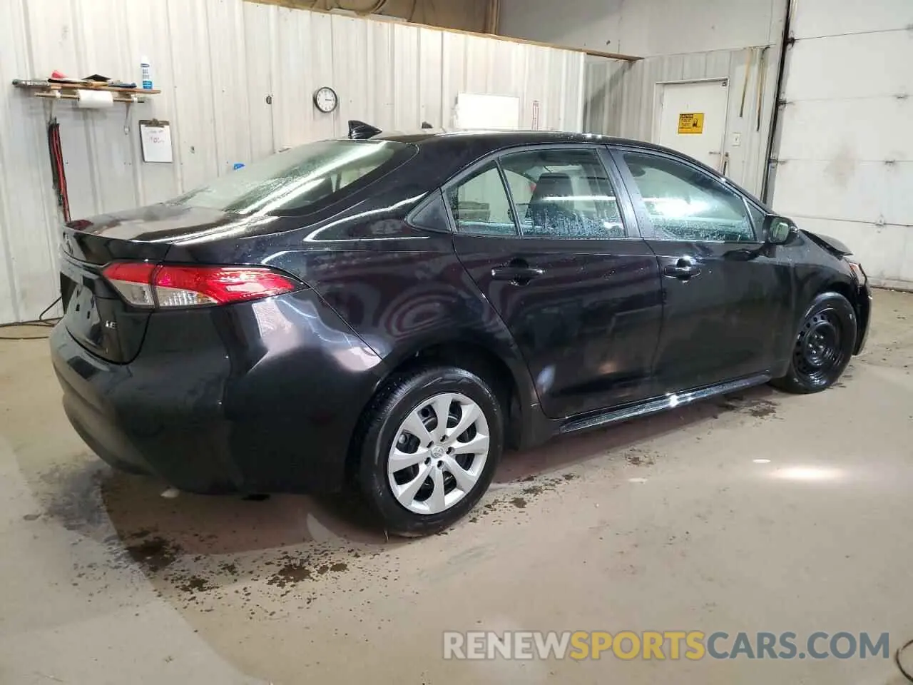 3 Photograph of a damaged car 5YFB4MDE8PP062885 TOYOTA COROLLA 2023