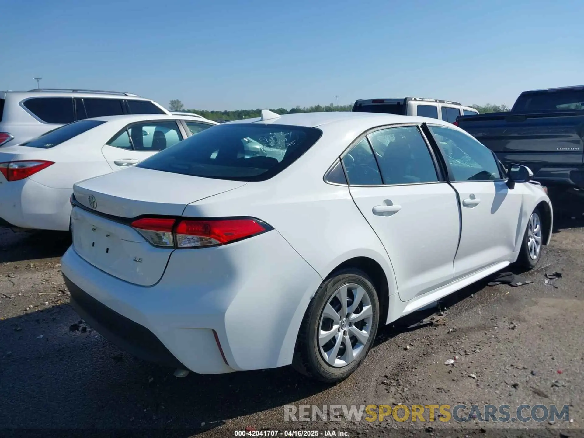 4 Photograph of a damaged car 5YFB4MDE8PP069156 TOYOTA COROLLA 2023