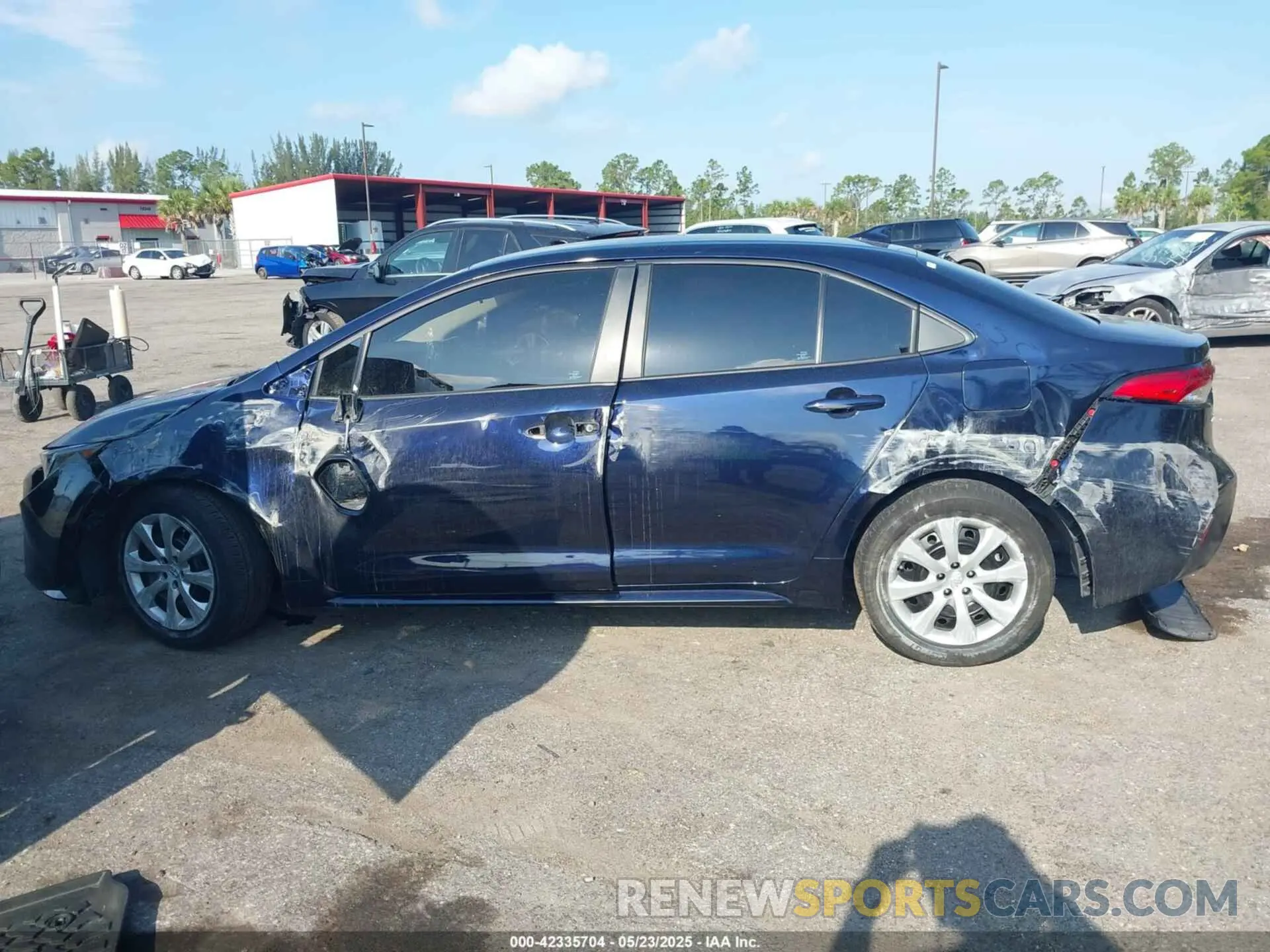 14 Photograph of a damaged car 5YFB4MDE8PP071778 TOYOTA COROLLA 2023