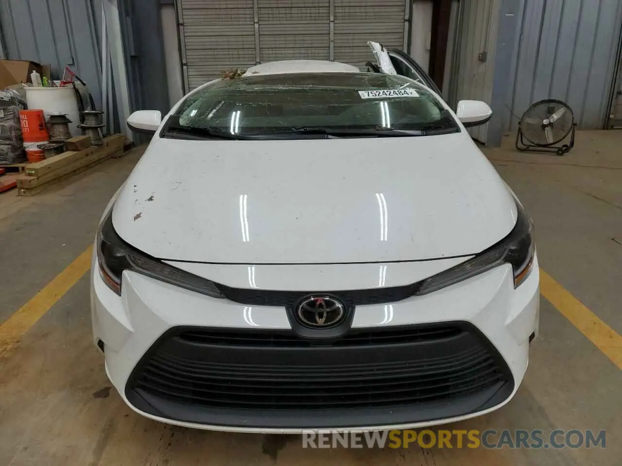 5 Photograph of a damaged car 5YFB4MDE9PP001898 TOYOTA COROLLA 2023