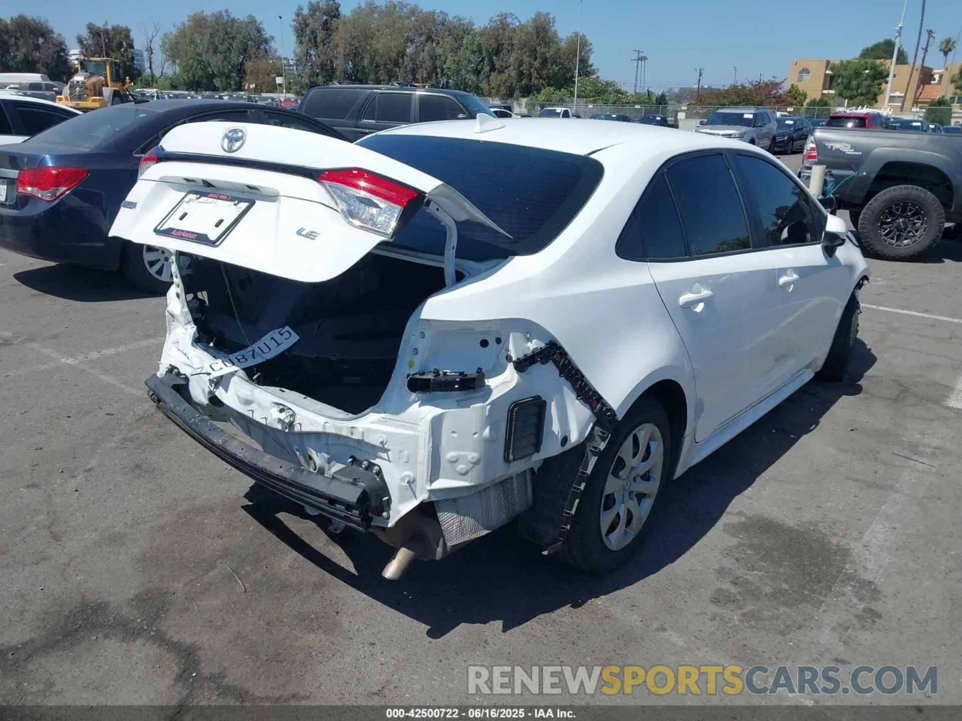4 Photograph of a damaged car 5YFB4MDE9PP013274 TOYOTA COROLLA 2023