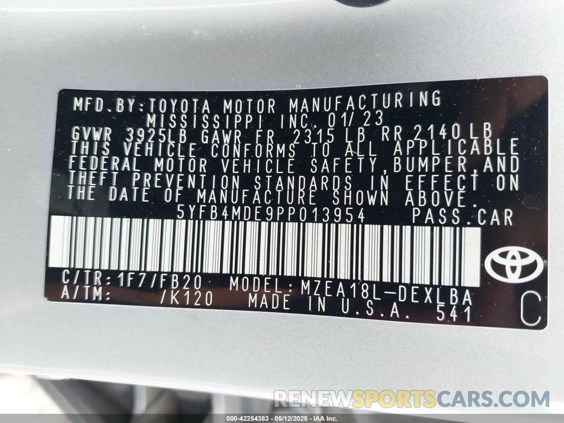 9 Photograph of a damaged car 5YFB4MDE9PP013954 TOYOTA COROLLA 2023