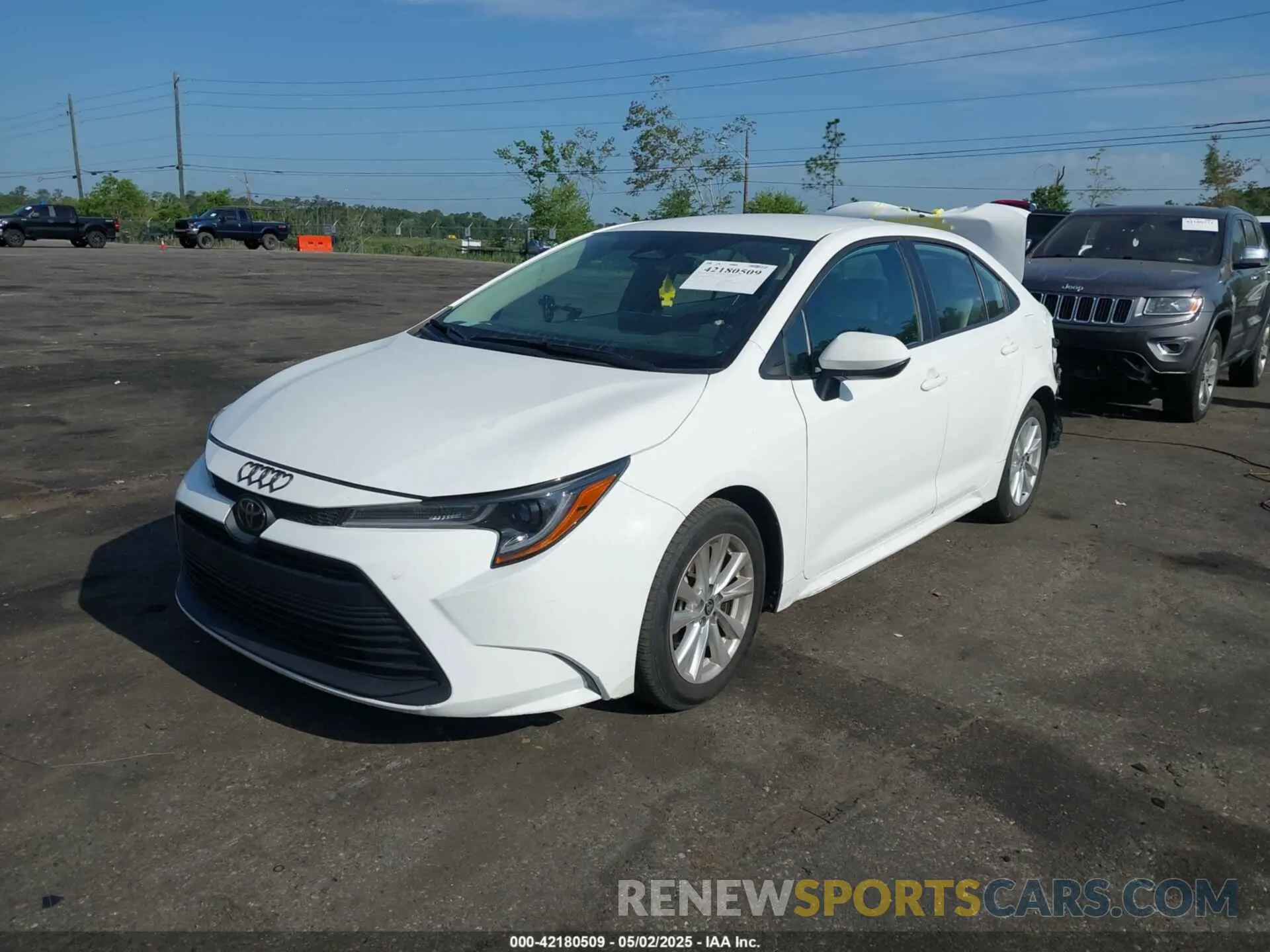 2 Photograph of a damaged car 5YFB4MDE9PP021889 TOYOTA COROLLA 2023