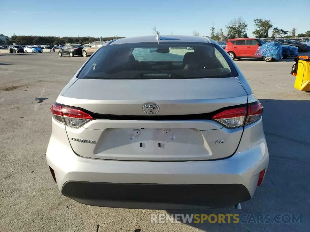 6 Photograph of a damaged car 5YFB4MDE9PP026235 TOYOTA COROLLA 2023