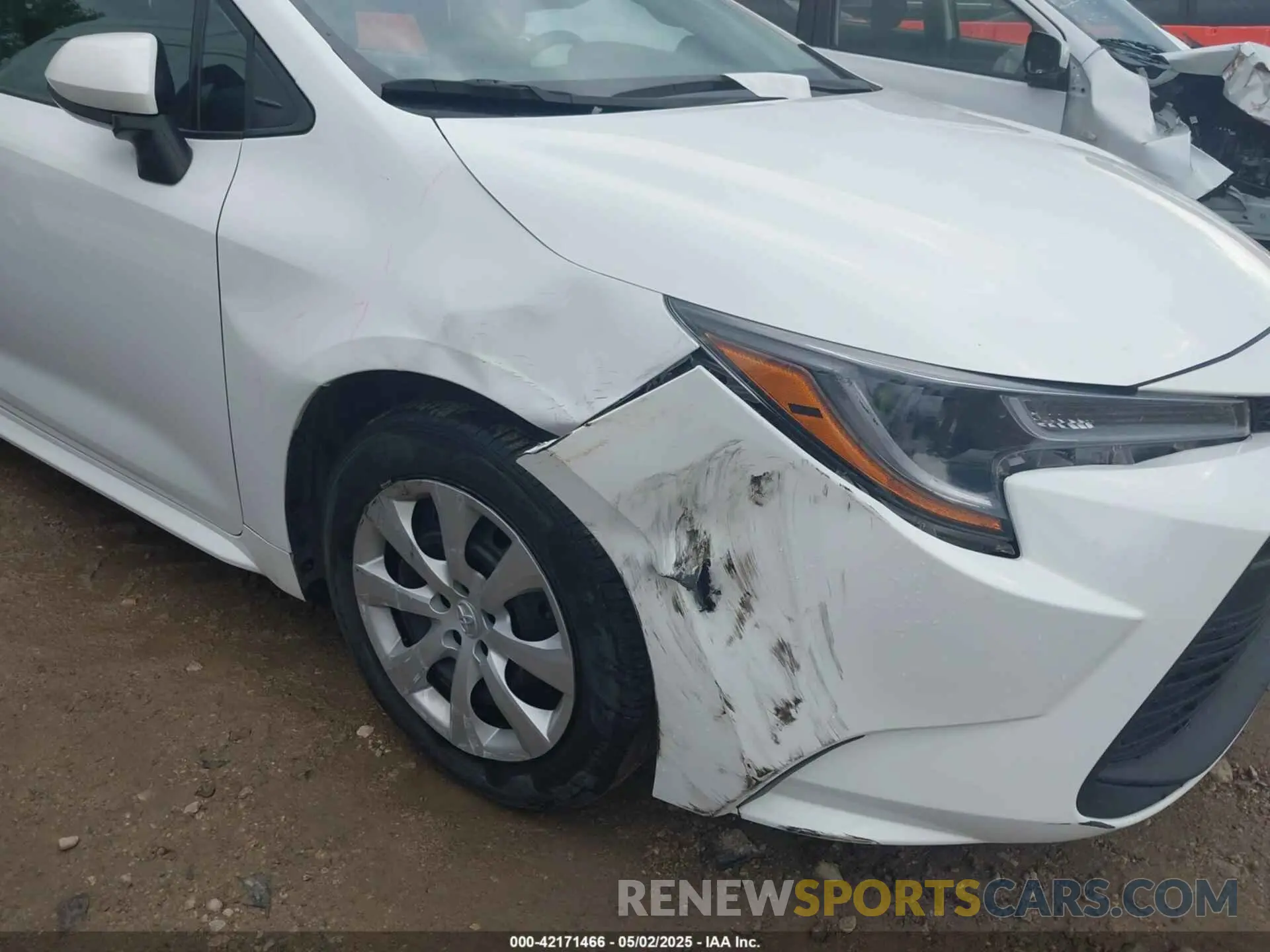 6 Photograph of a damaged car 5YFB4MDE9PP063267 TOYOTA COROLLA 2023