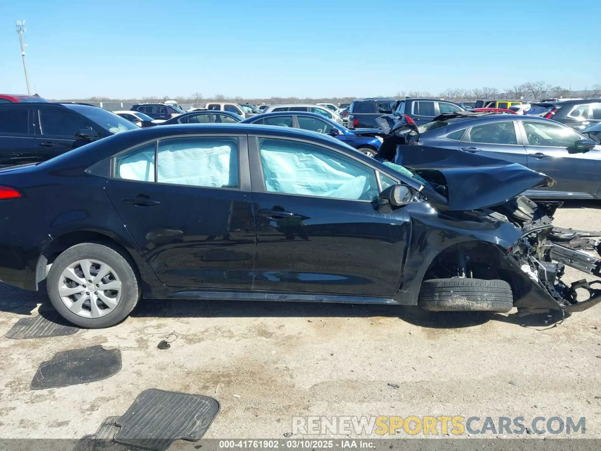 12 Photograph of a damaged car 5YFB4MDE9PP076908 TOYOTA COROLLA 2023