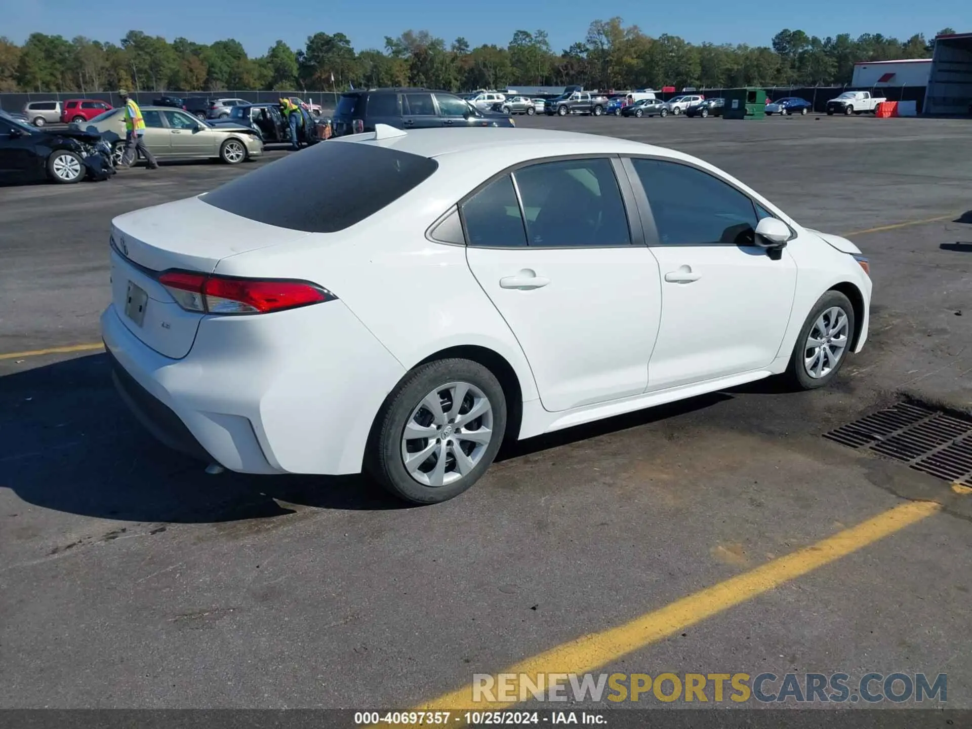 4 Photograph of a damaged car 5YFB4MDEXPP000968 TOYOTA COROLLA 2023