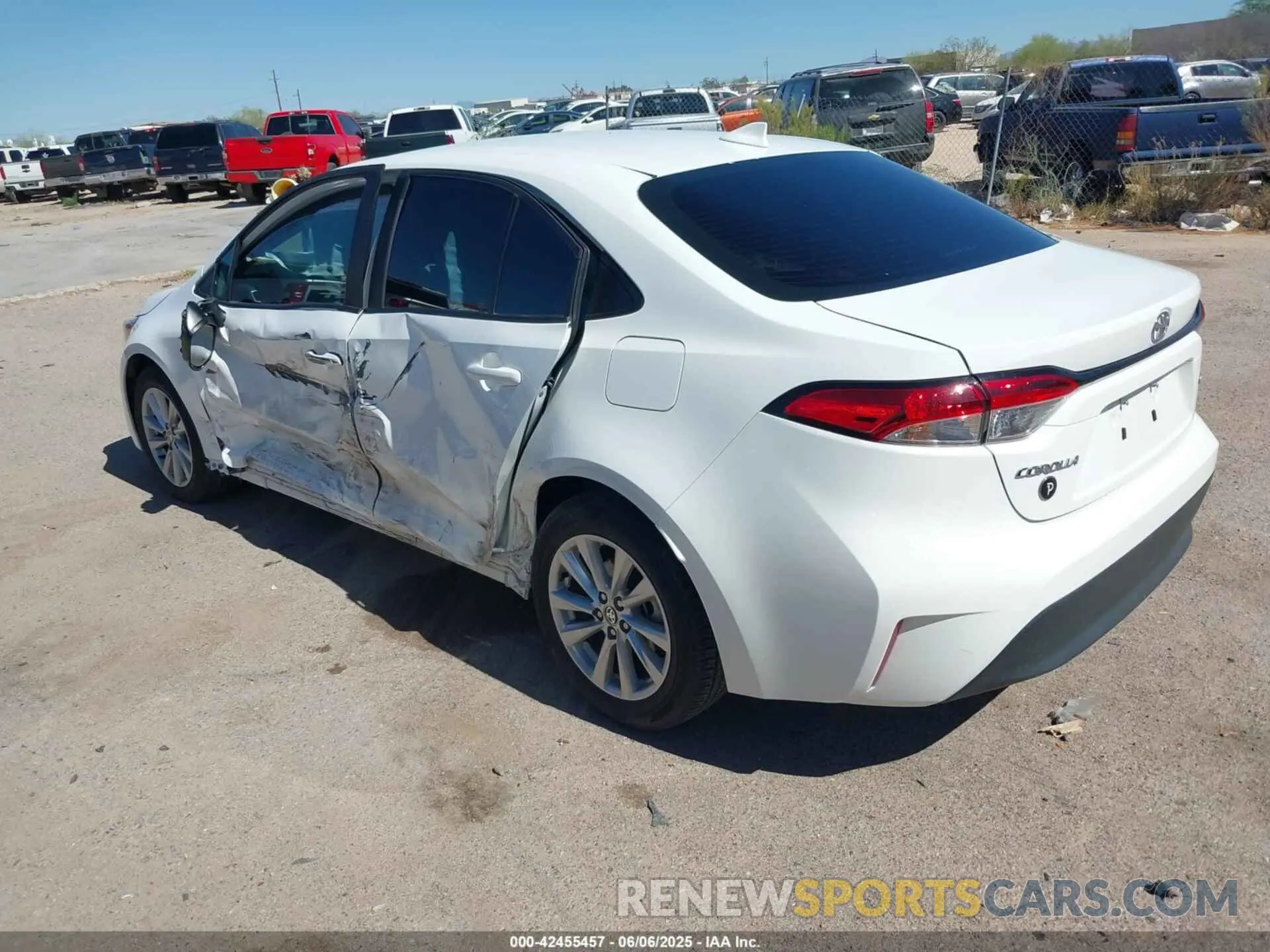 3 Photograph of a damaged car 5YFB4MDEXPP002879 TOYOTA COROLLA 2023