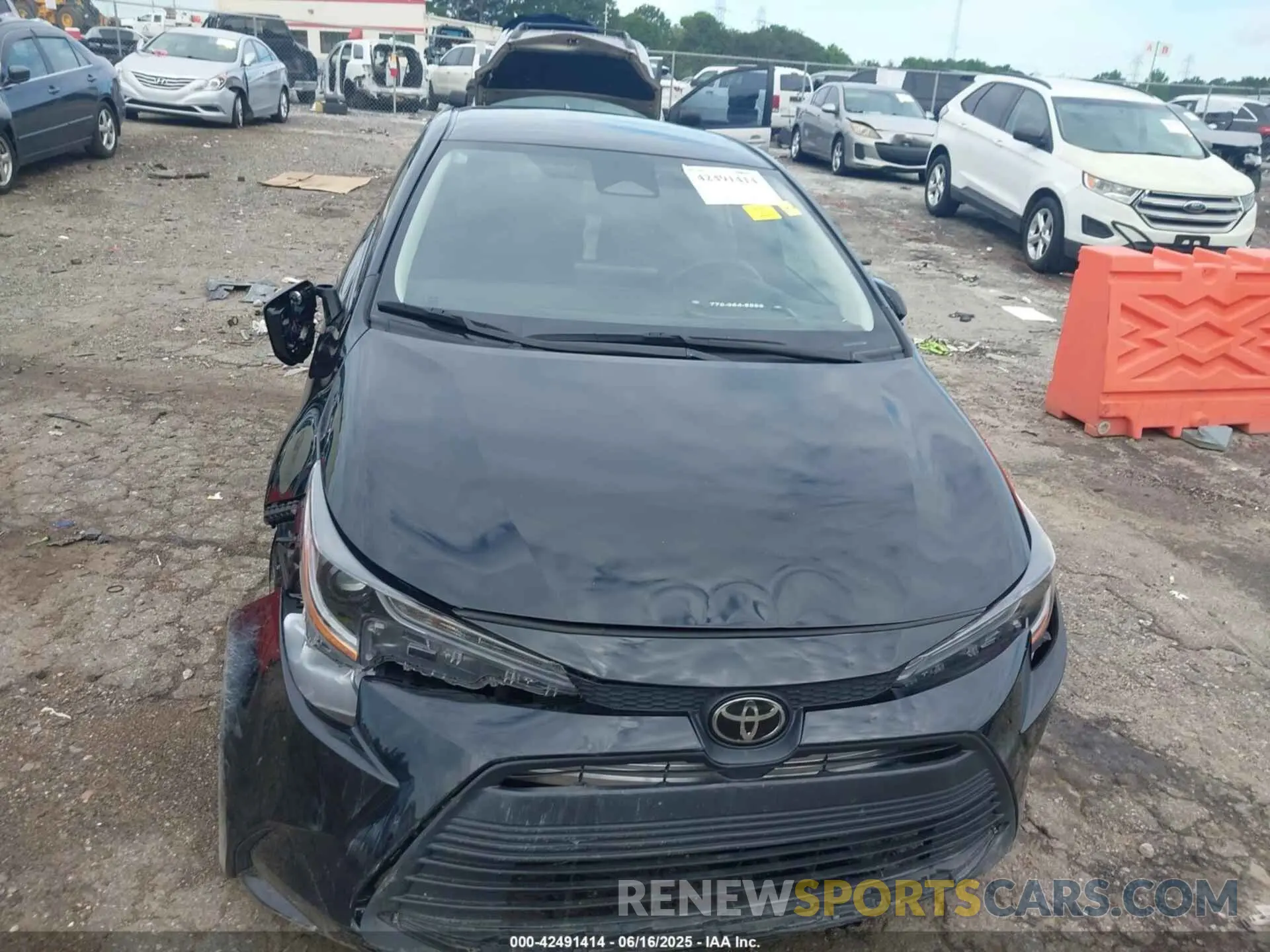 12 Photograph of a damaged car 5YFB4MDEXPP013803 TOYOTA COROLLA 2023