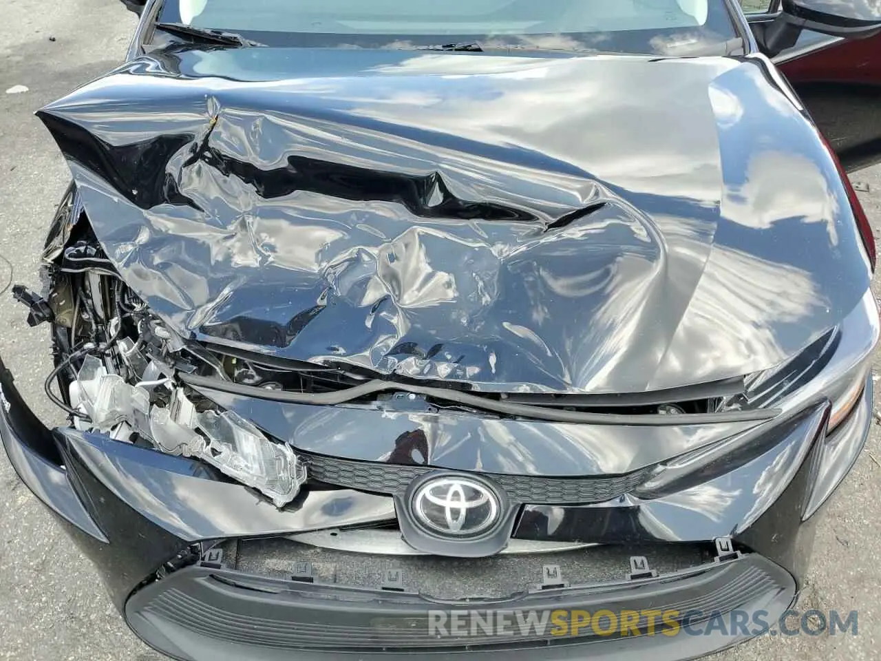 11 Photograph of a damaged car 5YFB4MDEXPP015180 TOYOTA COROLLA 2023