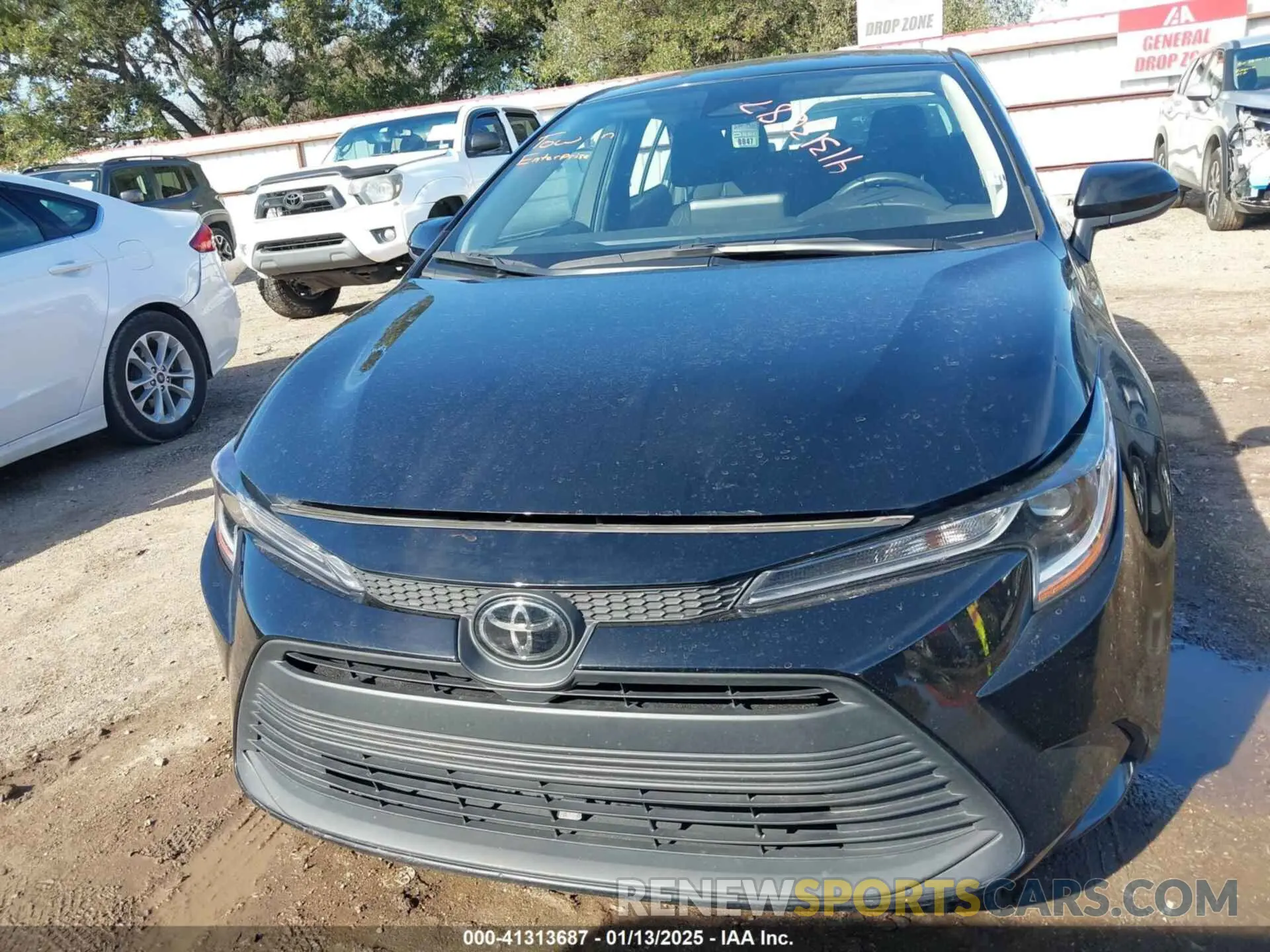 13 Photograph of a damaged car 5YFB4MDEXPP015633 TOYOTA COROLLA 2023
