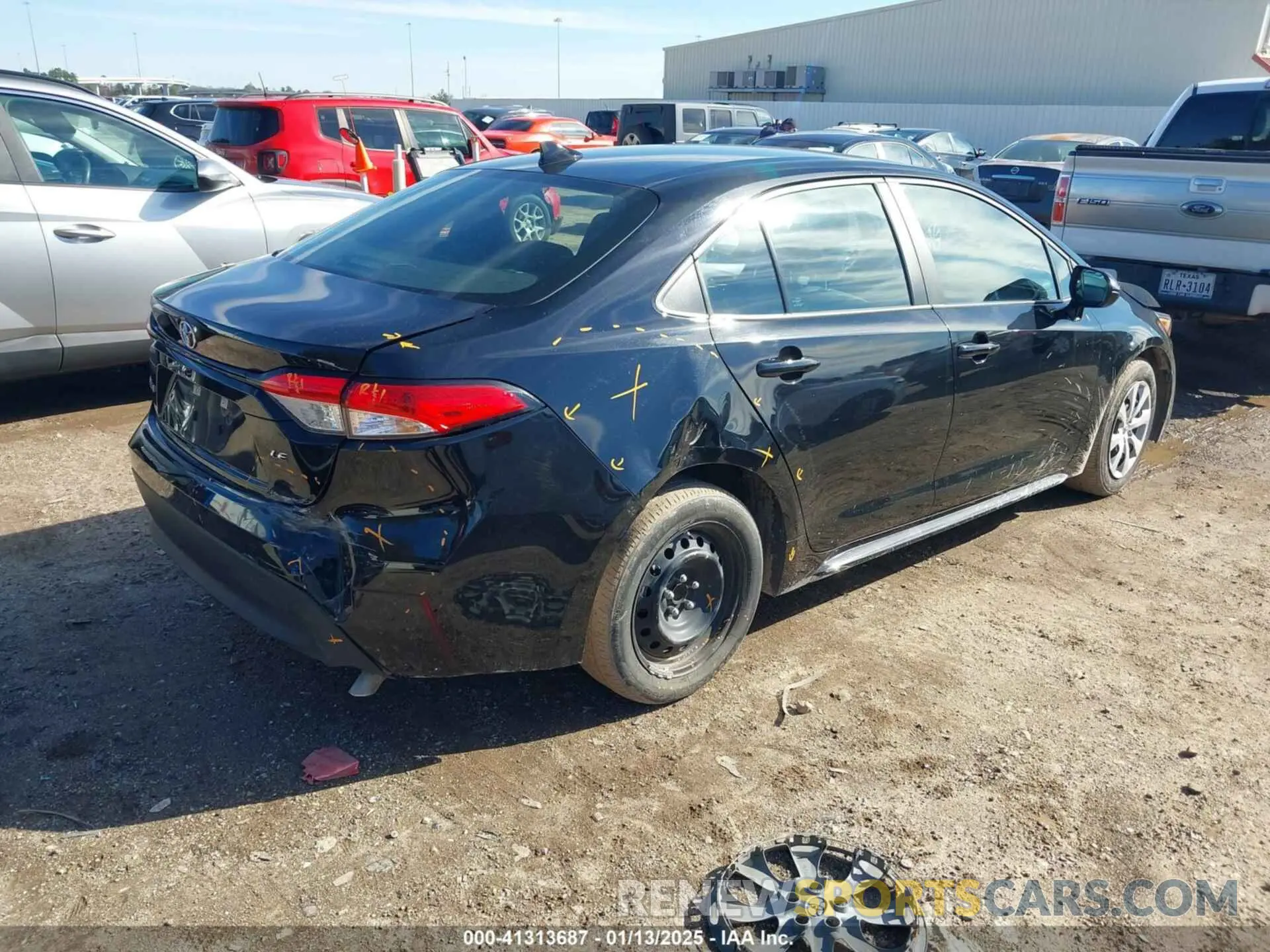 4 Photograph of a damaged car 5YFB4MDEXPP015633 TOYOTA COROLLA 2023