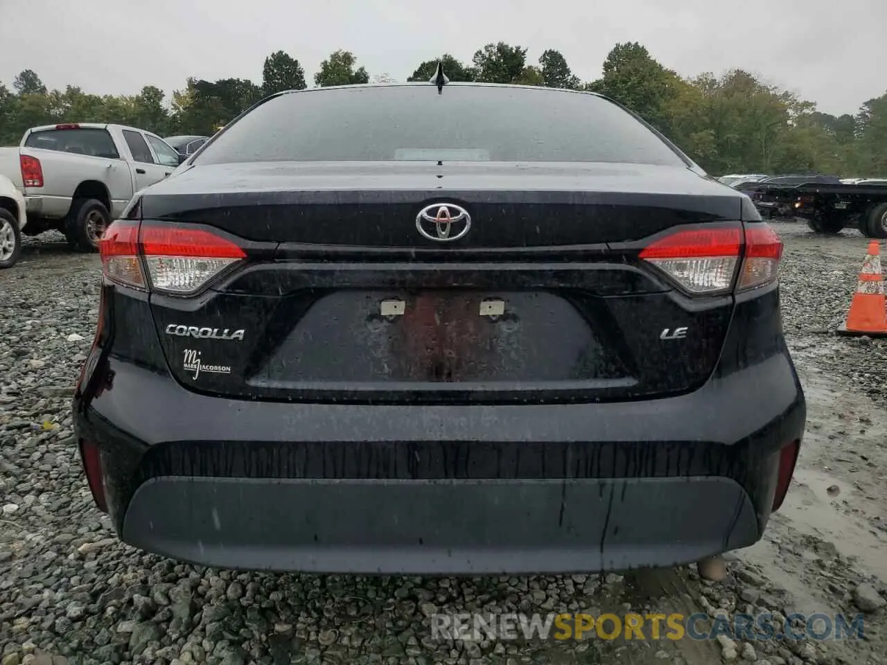 6 Photograph of a damaged car 5YFB4MDEXPP021013 TOYOTA COROLLA 2023