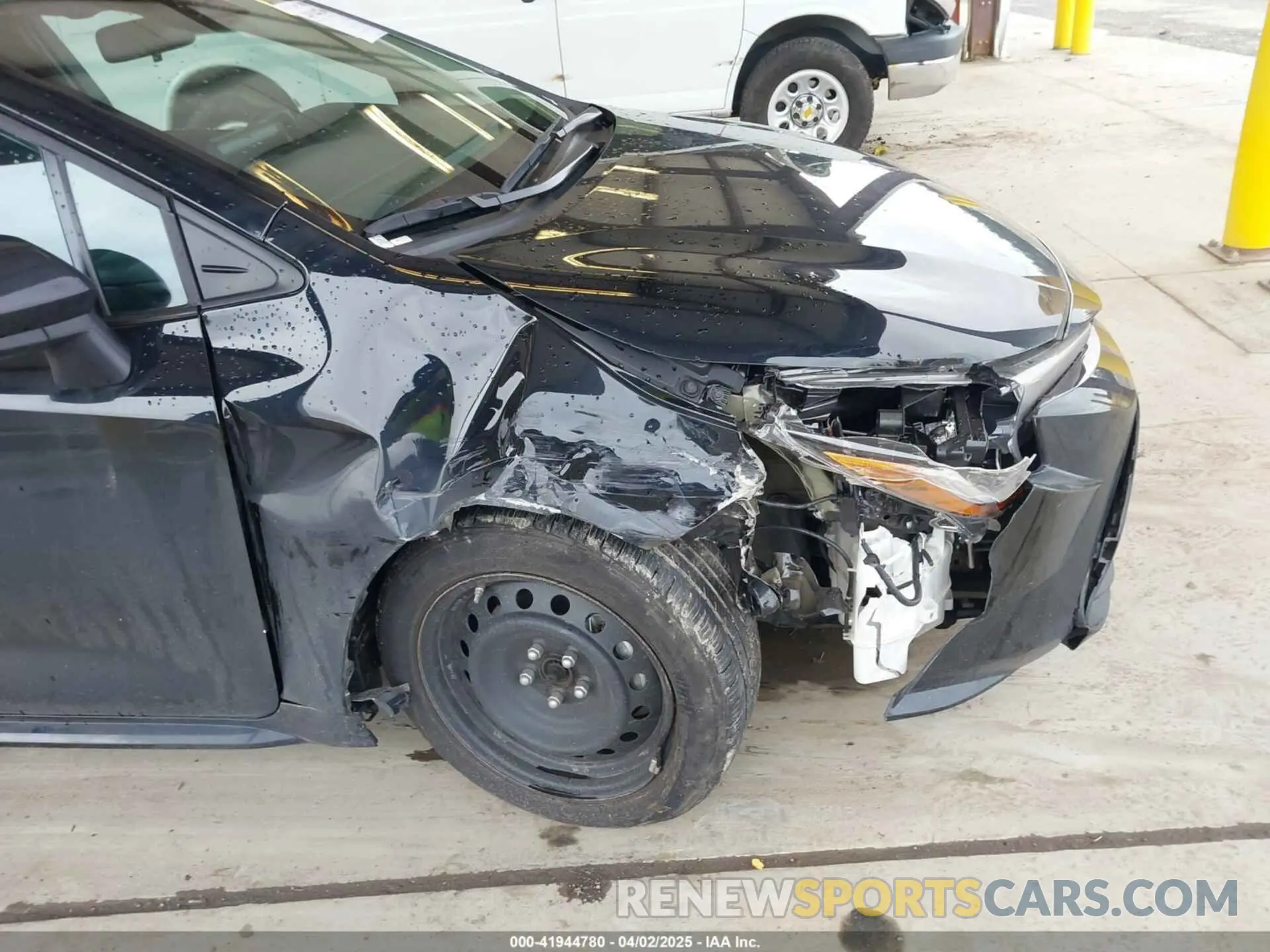 6 Photograph of a damaged car 5YFB4MDEXPP022260 TOYOTA COROLLA 2023