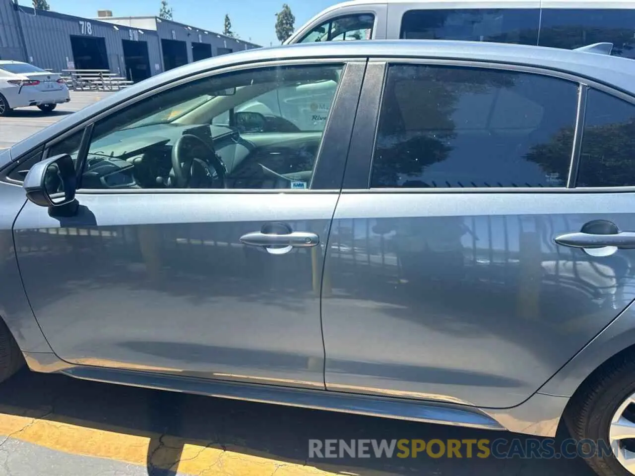 9 Photograph of a damaged car 5YFB4MDEXPP025532 TOYOTA COROLLA 2023