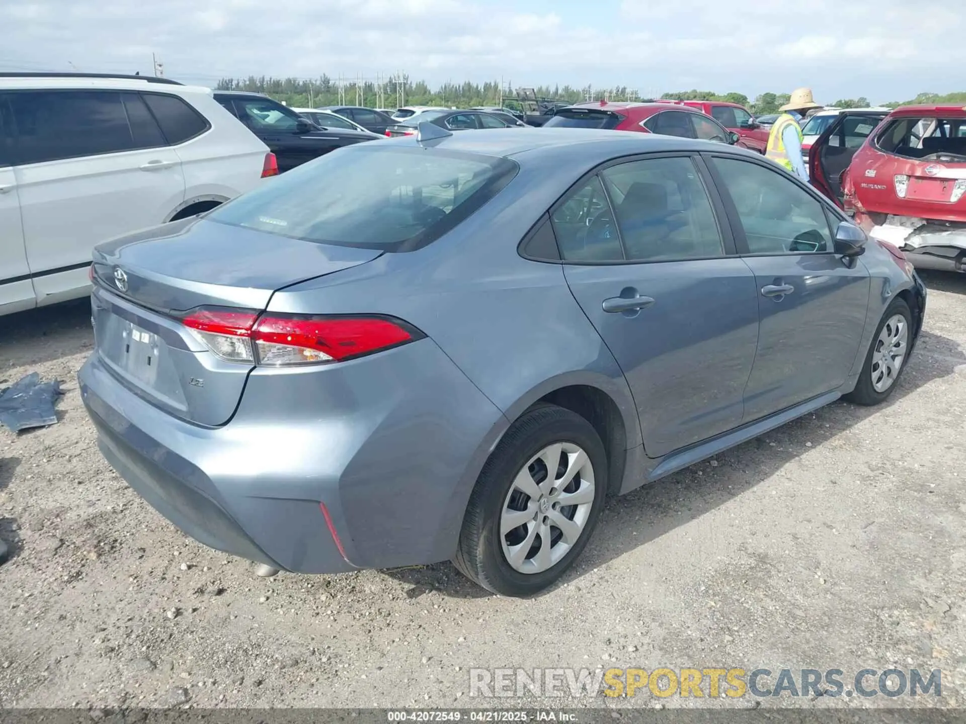 4 Photograph of a damaged car 5YFB4MDEXPP027815 TOYOTA COROLLA 2023