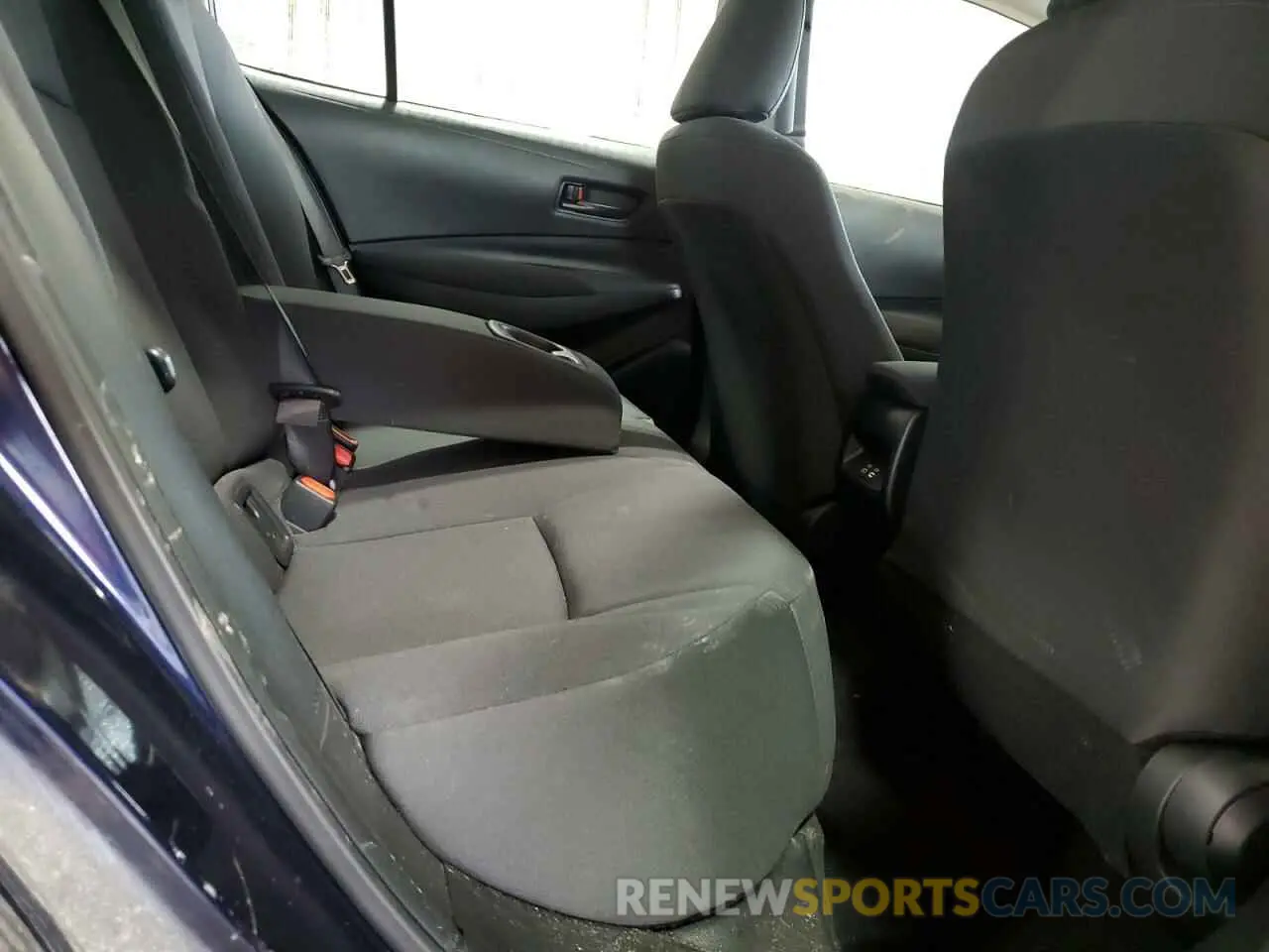 10 Photograph of a damaged car 5YFB4MDEXPP028995 TOYOTA COROLLA 2023