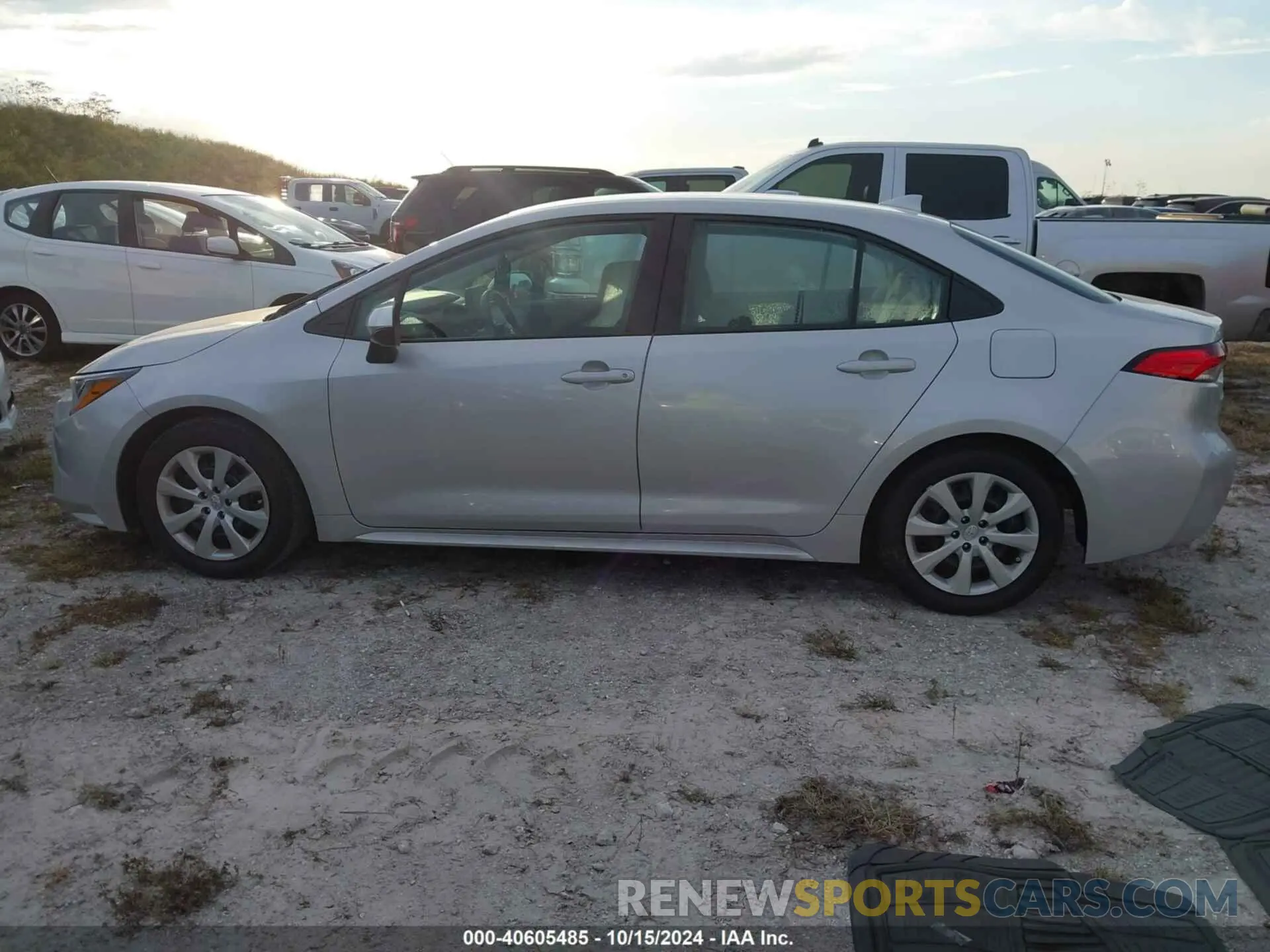 14 Photograph of a damaged car 5YFB4MDEXPP051953 TOYOTA COROLLA 2023
