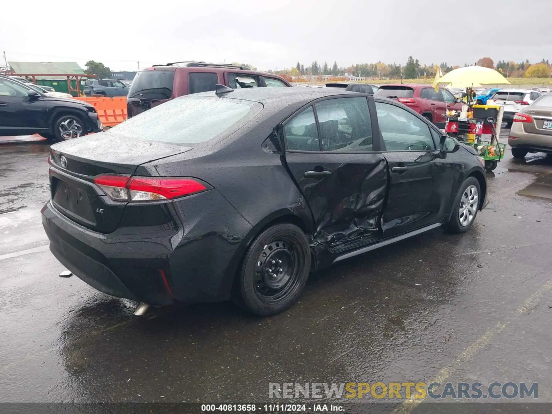 4 Photograph of a damaged car 5YFB4MDEXPP073905 TOYOTA COROLLA 2023