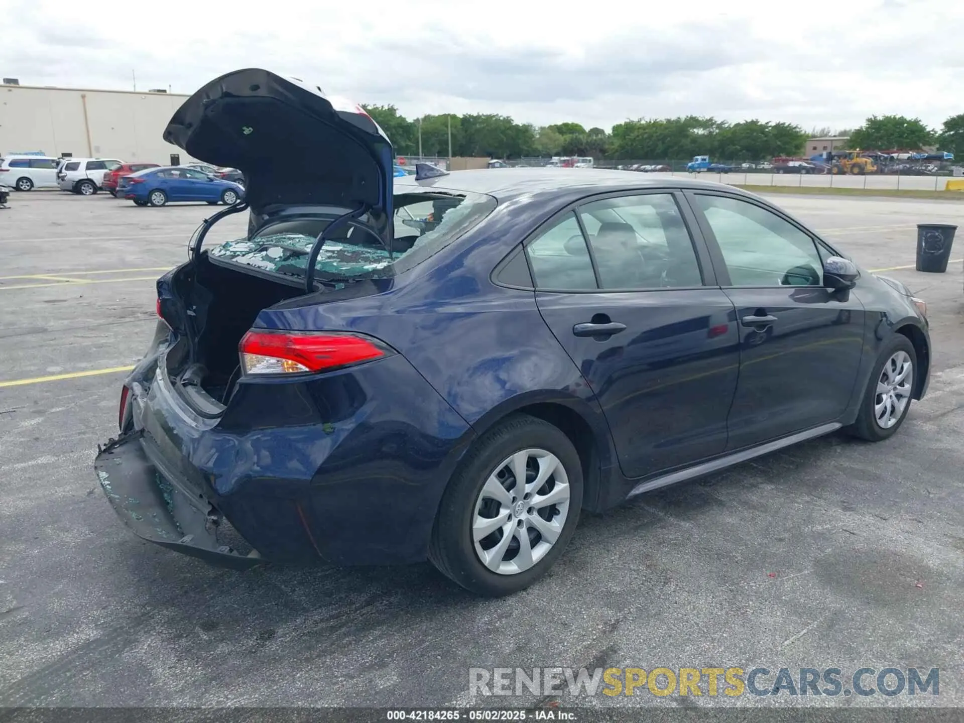 4 Photograph of a damaged car 5YFB4MDEXPP077212 TOYOTA COROLLA 2023