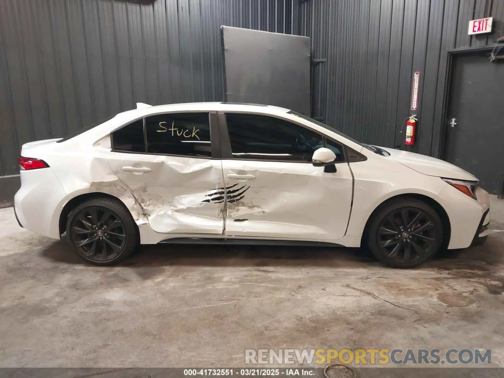 13 Photograph of a damaged car 5YFP4MCE0PP151910 TOYOTA COROLLA 2023