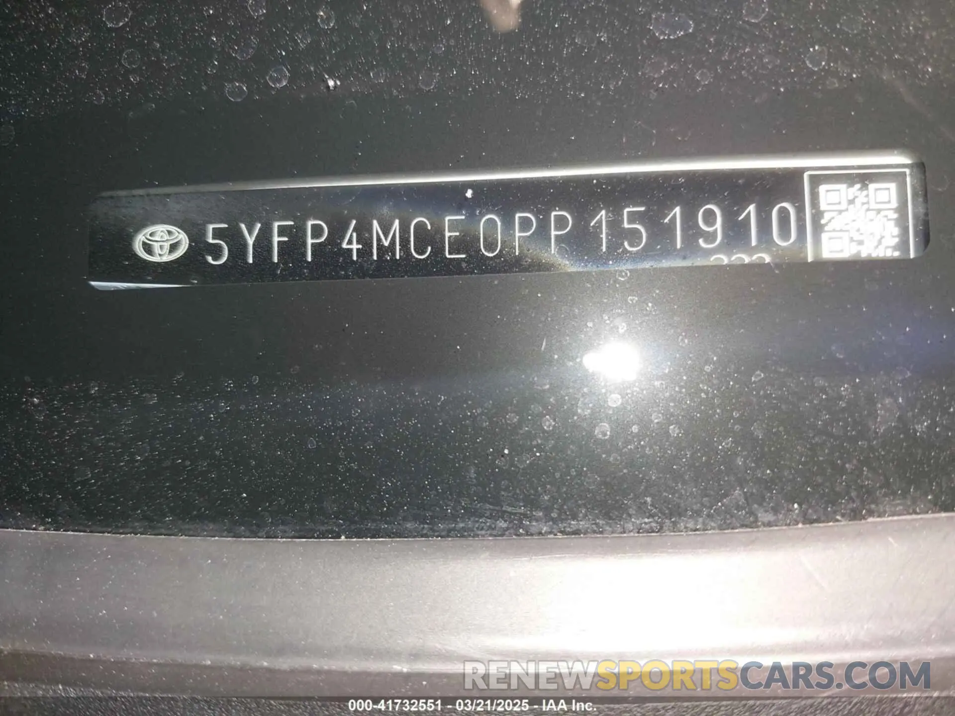 17 Photograph of a damaged car 5YFP4MCE0PP151910 TOYOTA COROLLA 2023