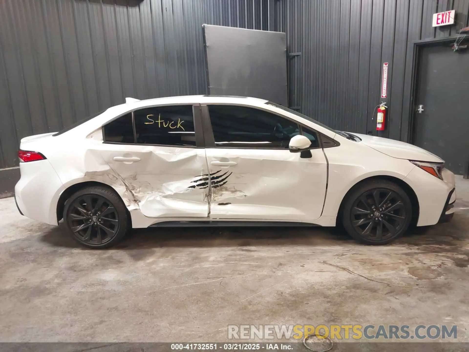6 Photograph of a damaged car 5YFP4MCE0PP151910 TOYOTA COROLLA 2023