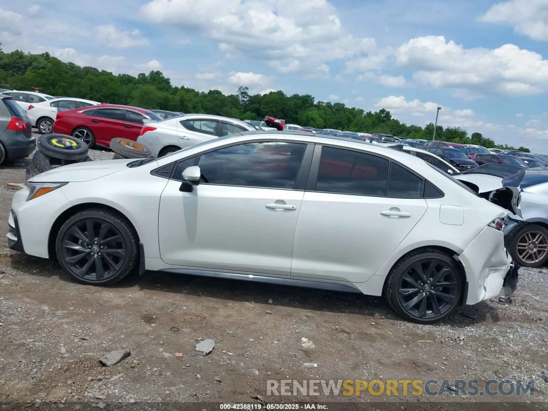 14 Photograph of a damaged car 5YFP4MCE2PP164061 TOYOTA COROLLA 2023