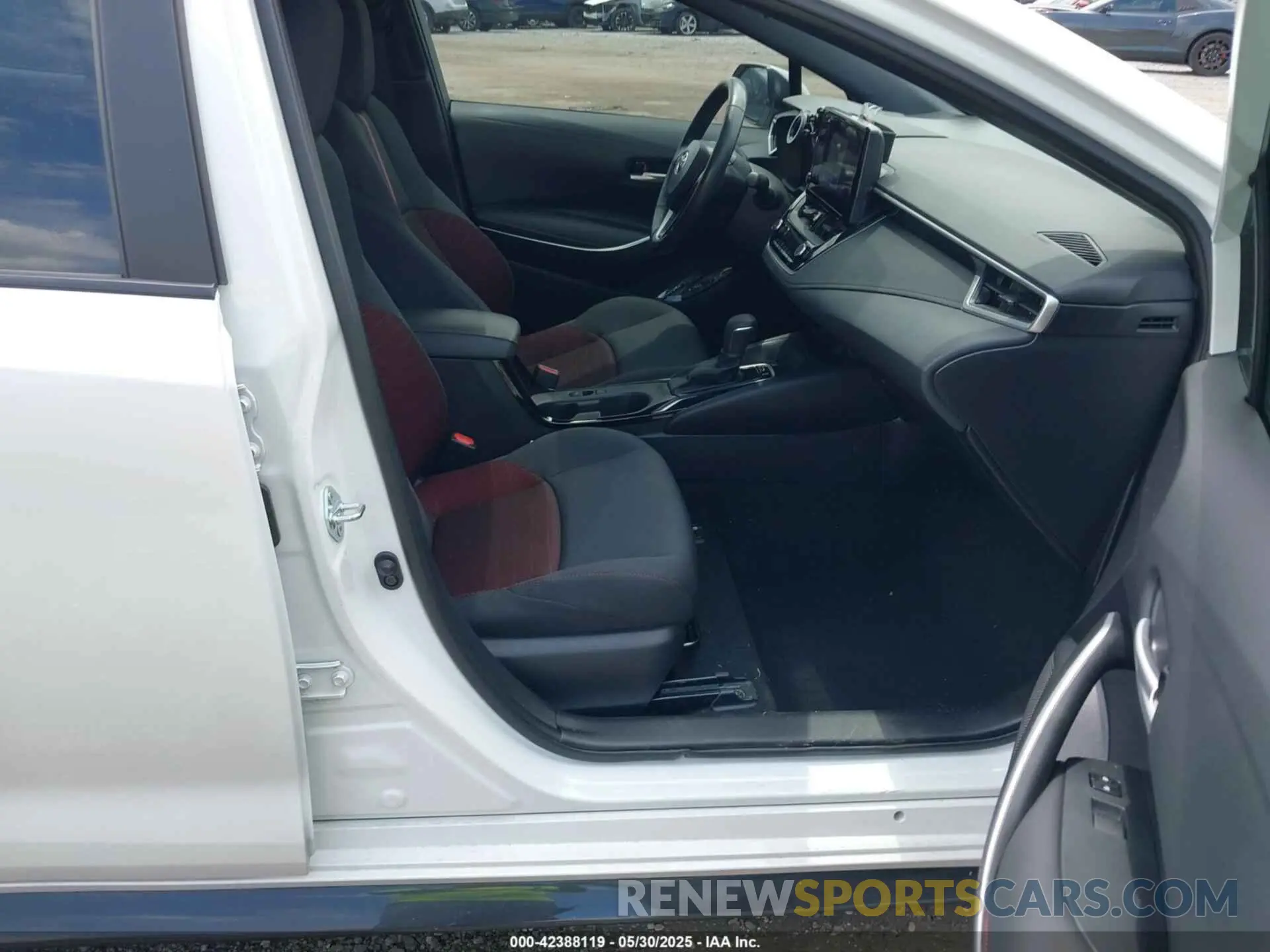 5 Photograph of a damaged car 5YFP4MCE2PP164061 TOYOTA COROLLA 2023