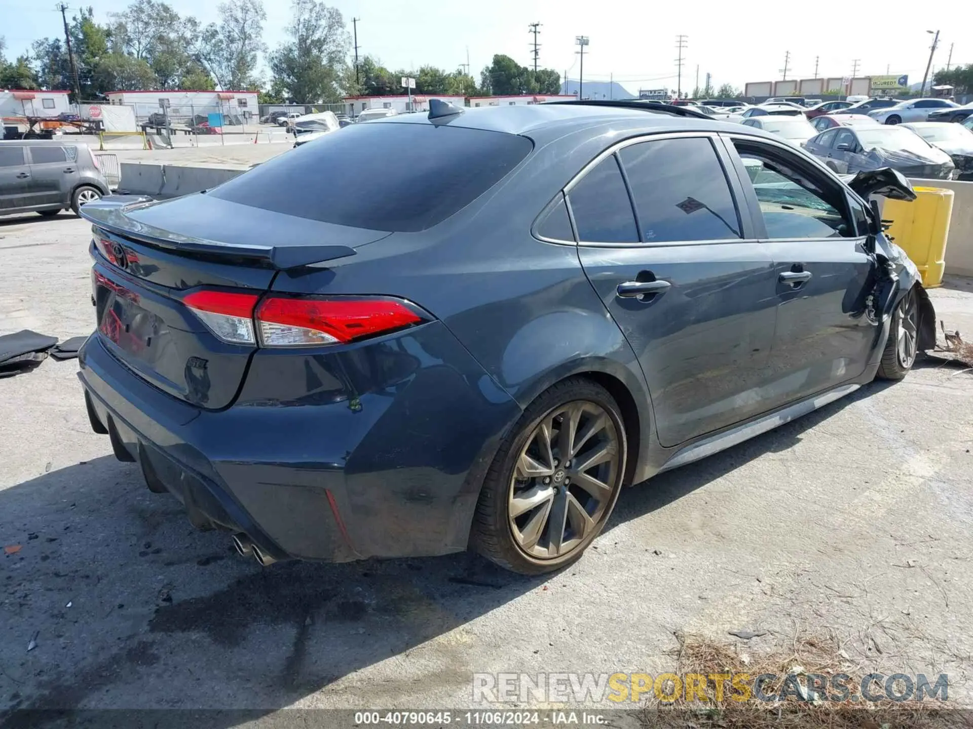 4 Photograph of a damaged car 5YFP4MCEXPP166771 TOYOTA COROLLA 2023