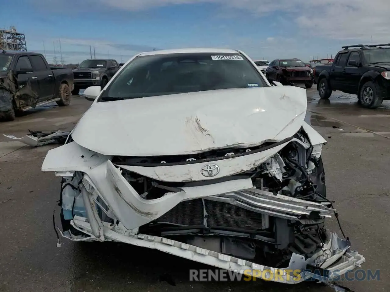5 Photograph of a damaged car 5YFS4MCE2PP141695 TOYOTA COROLLA 2023