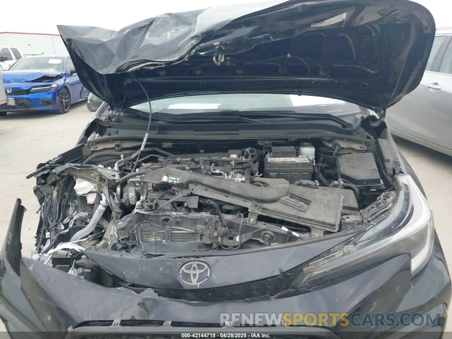 10 Photograph of a damaged car 5YFS4MCE3PP148882 TOYOTA COROLLA 2023