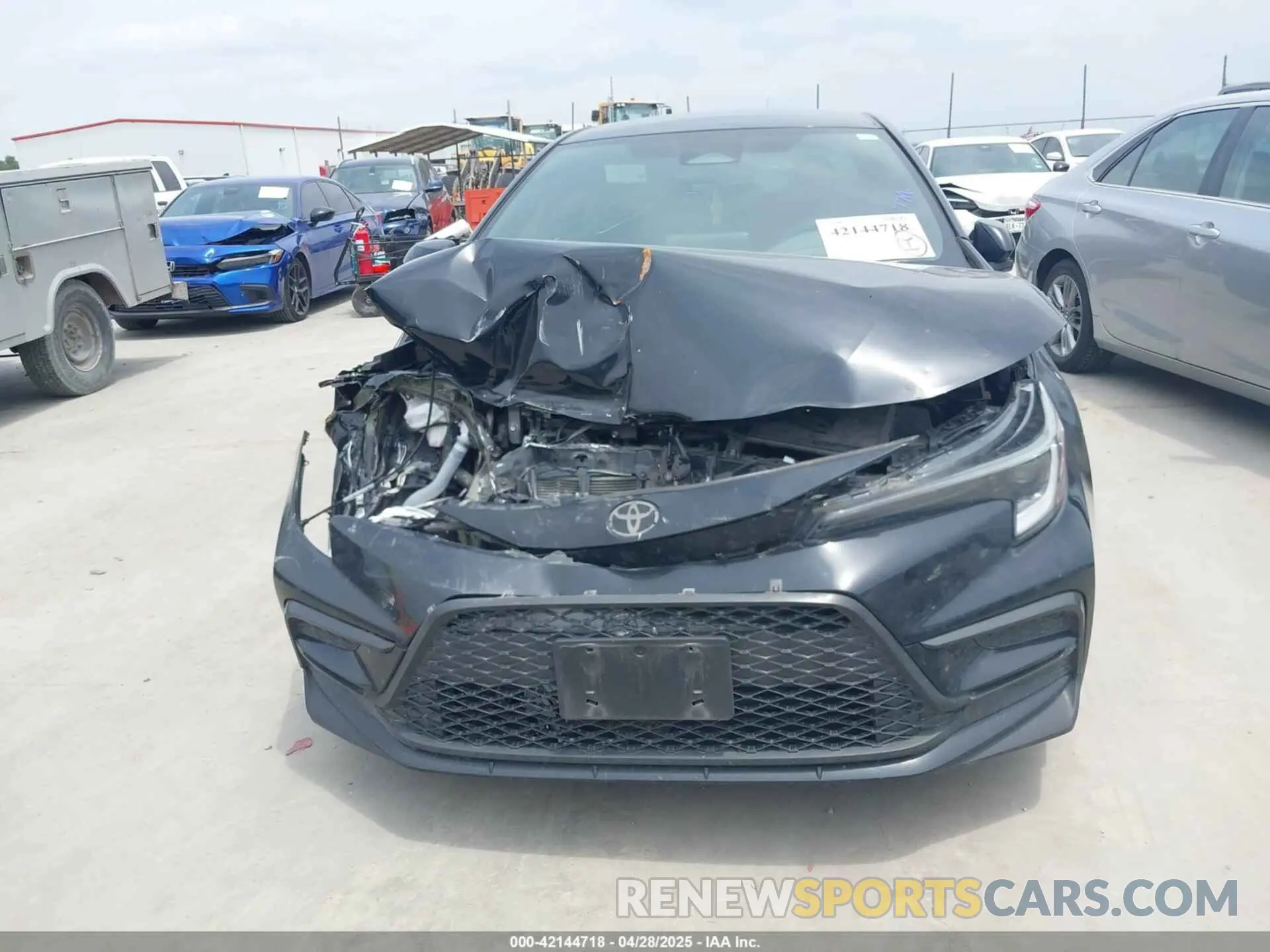 13 Photograph of a damaged car 5YFS4MCE3PP148882 TOYOTA COROLLA 2023