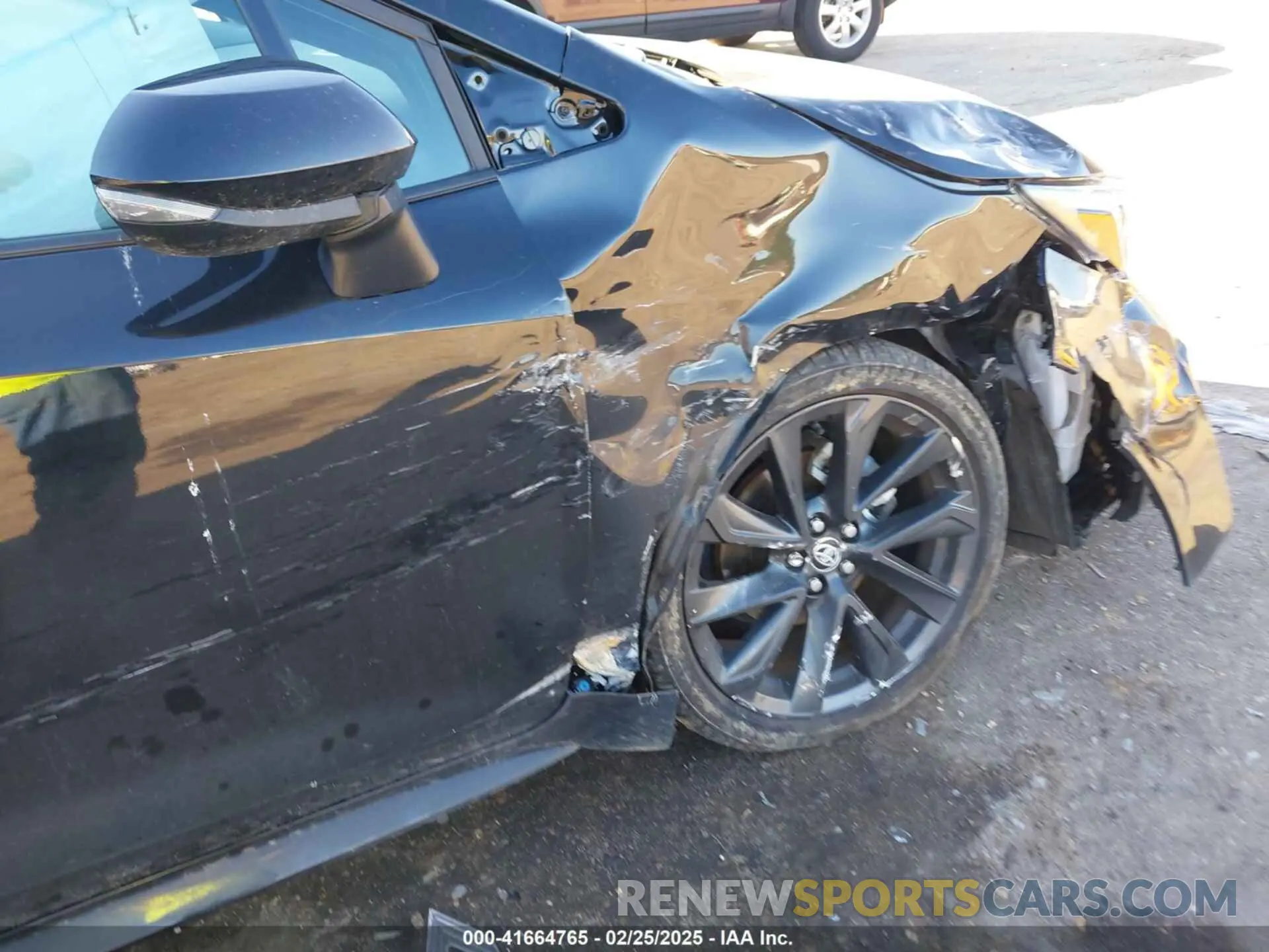 19 Photograph of a damaged car 5YFS4MCE3PP150518 TOYOTA COROLLA 2023