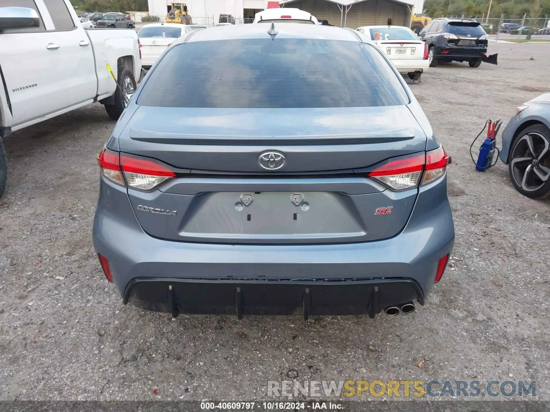 17 Photograph of a damaged car 5YFS4MCE4PP141441 TOYOTA COROLLA 2023