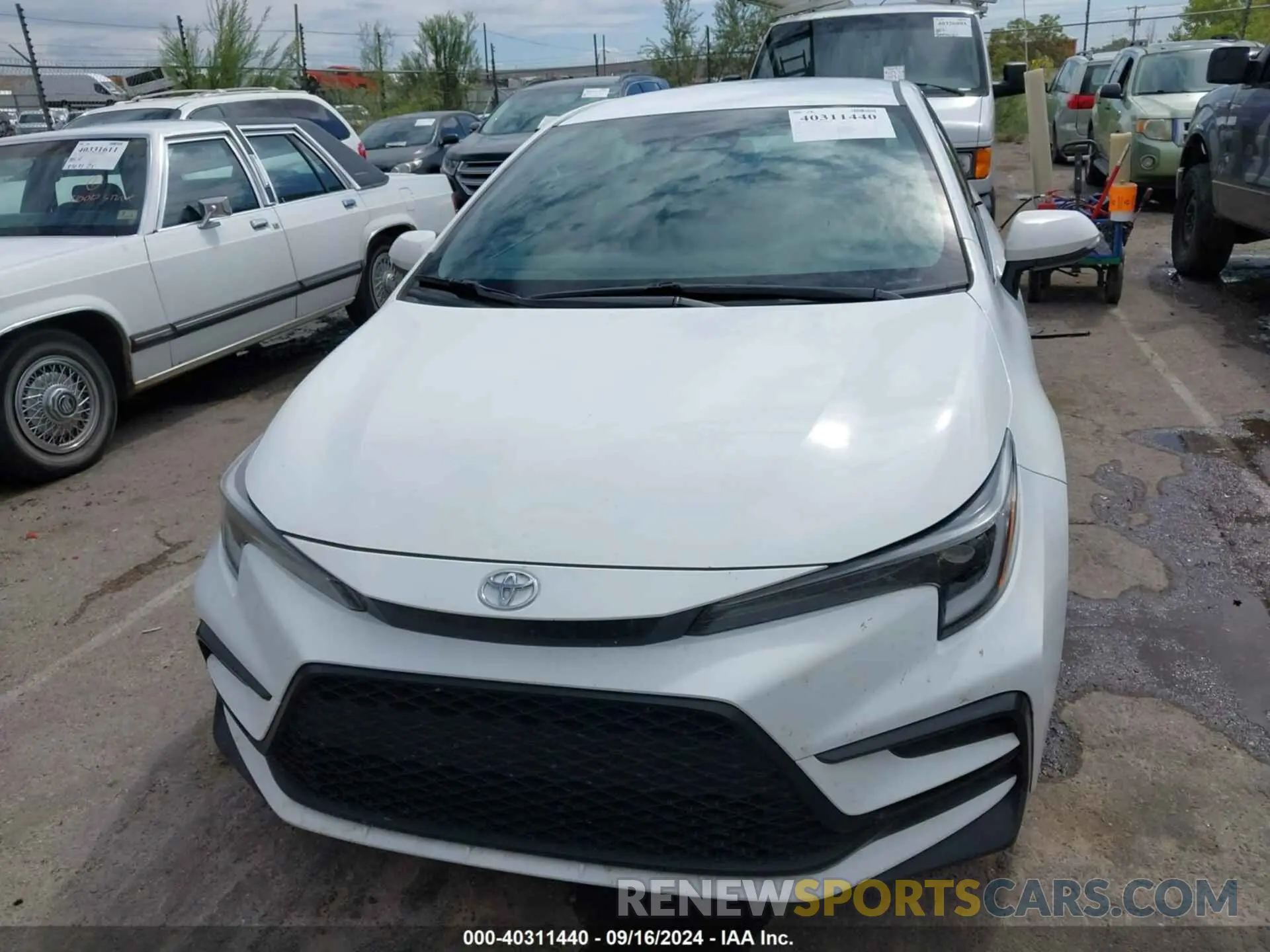 12 Photograph of a damaged car 5YFS4MCE5PP144817 TOYOTA COROLLA 2023