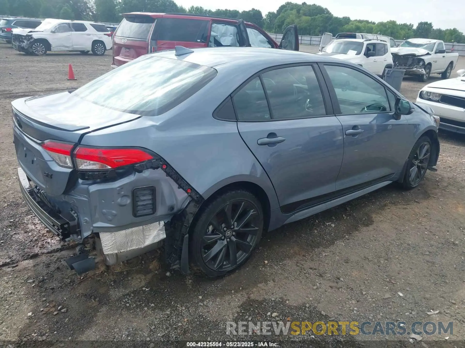4 Photograph of a damaged car 5YFS4MCE5PP160290 TOYOTA COROLLA 2023