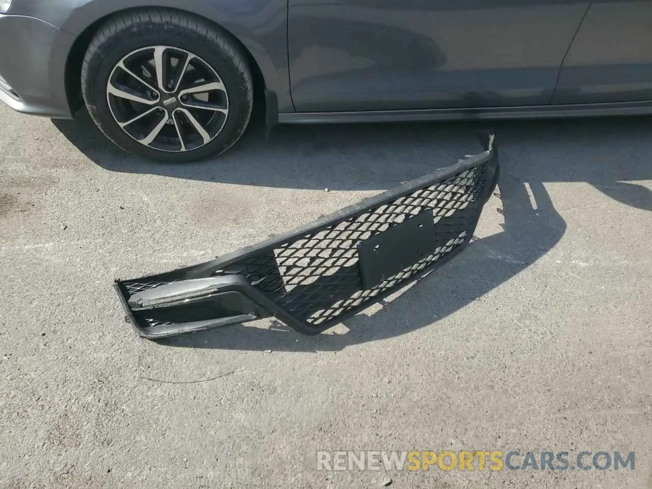 12 Photograph of a damaged car 5YFS4MCE6PP167832 TOYOTA COROLLA 2023