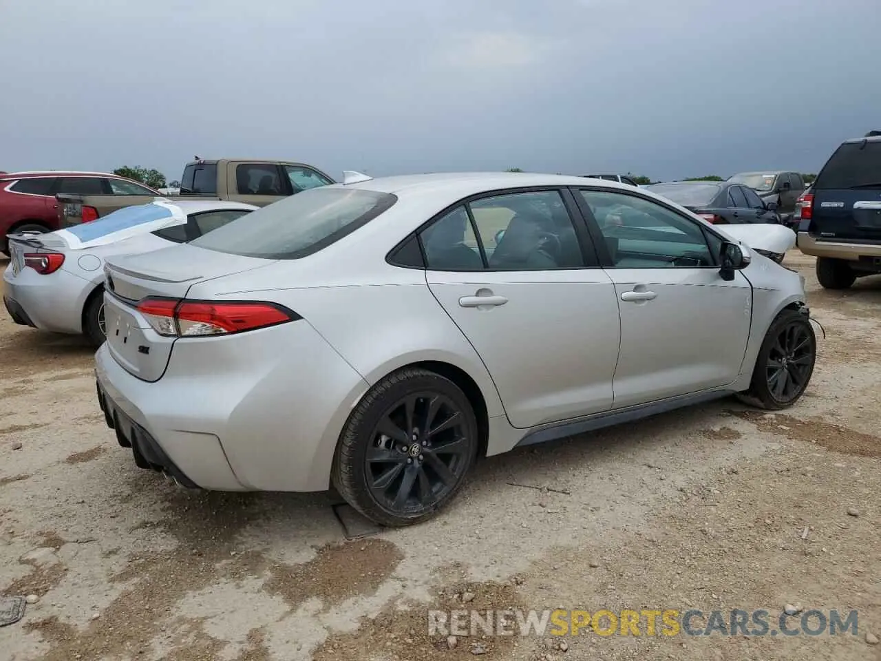 3 Photograph of a damaged car 5YFS4MCE7PP155530 TOYOTA COROLLA 2023