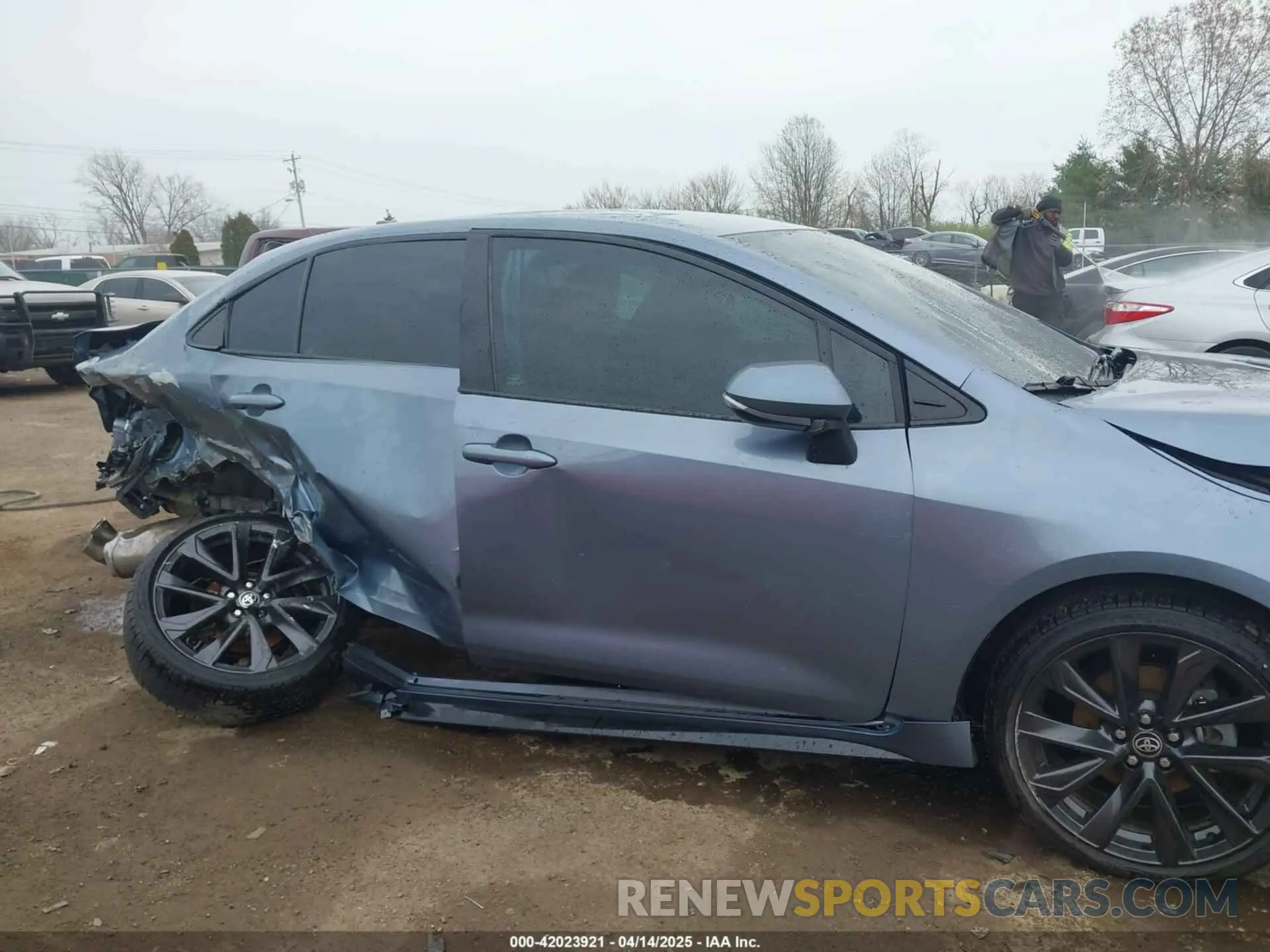 14 Photograph of a damaged car 5YFS4MCE8PP147341 TOYOTA COROLLA 2023