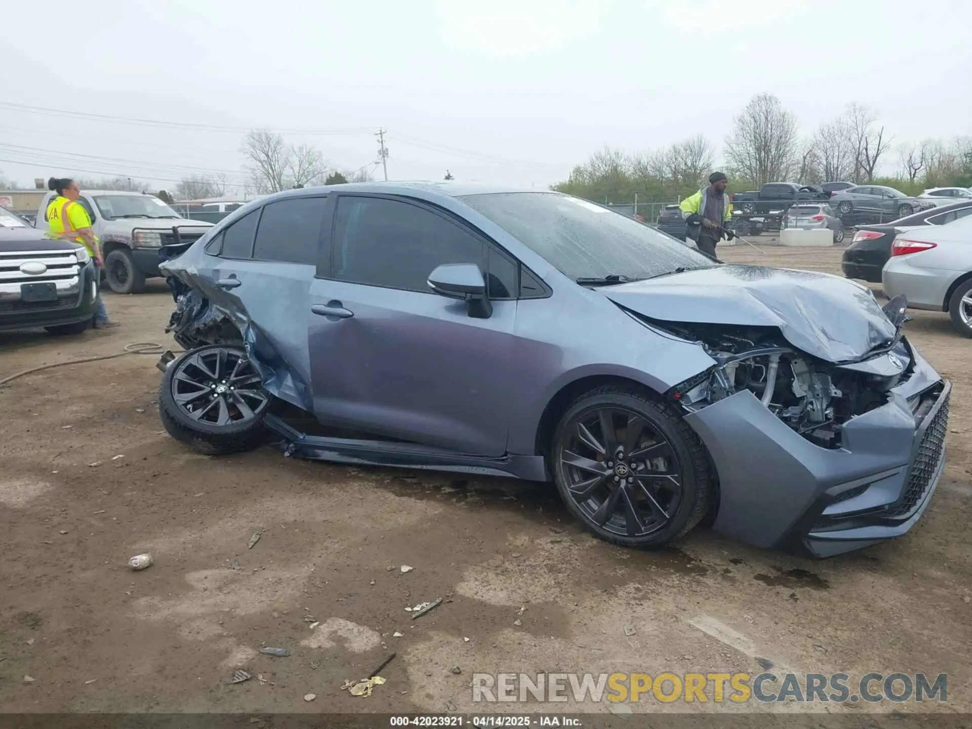 6 Photograph of a damaged car 5YFS4MCE8PP147341 TOYOTA COROLLA 2023