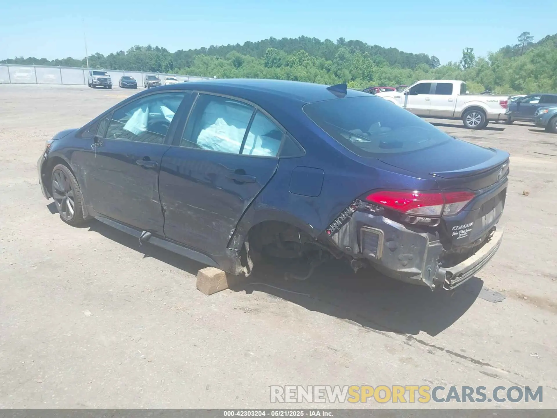 3 Photograph of a damaged car 5YFS4MCE8PP148506 TOYOTA COROLLA 2023