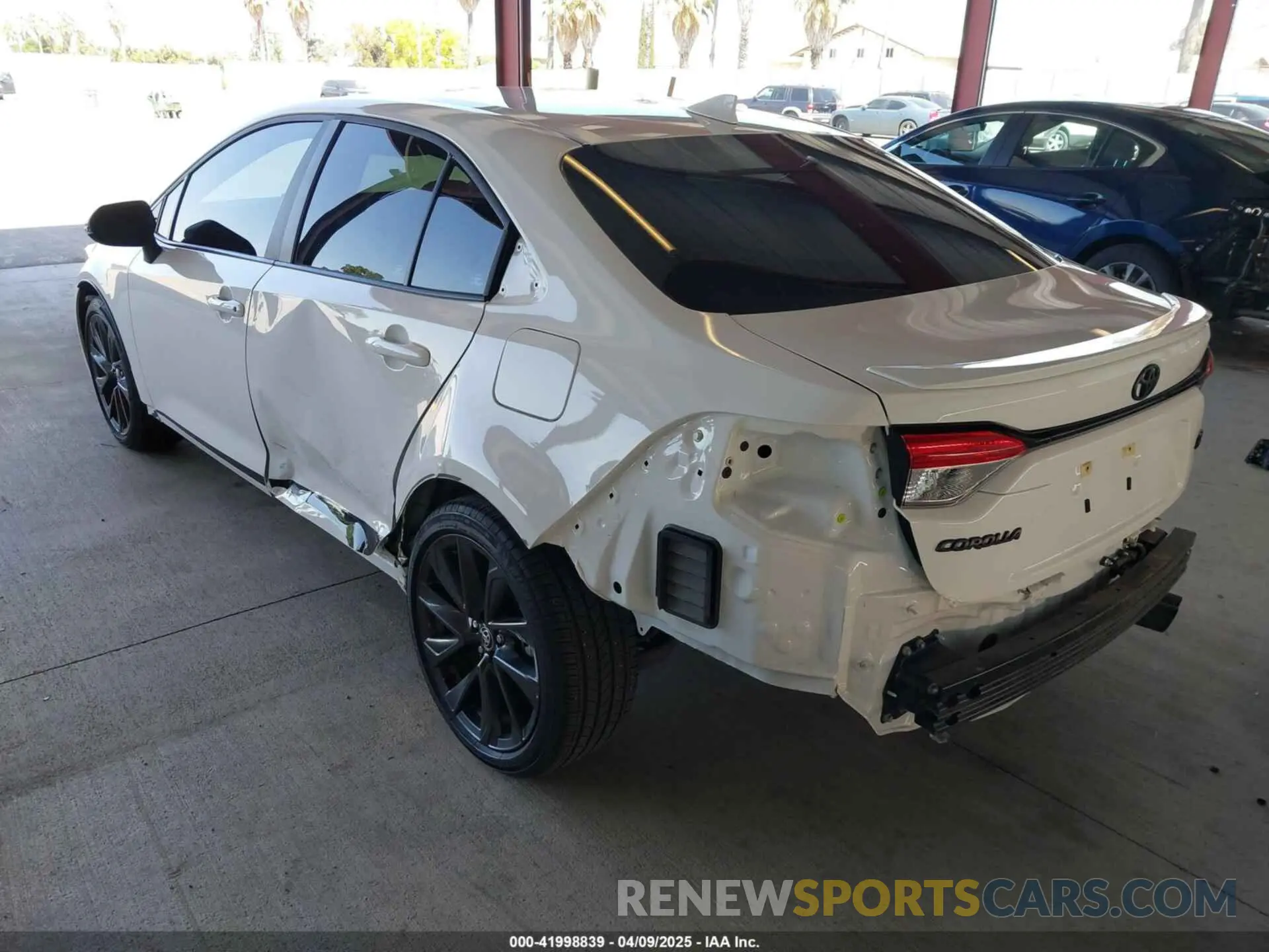 3 Photograph of a damaged car 5YFS4MCE8PP153219 TOYOTA COROLLA 2023