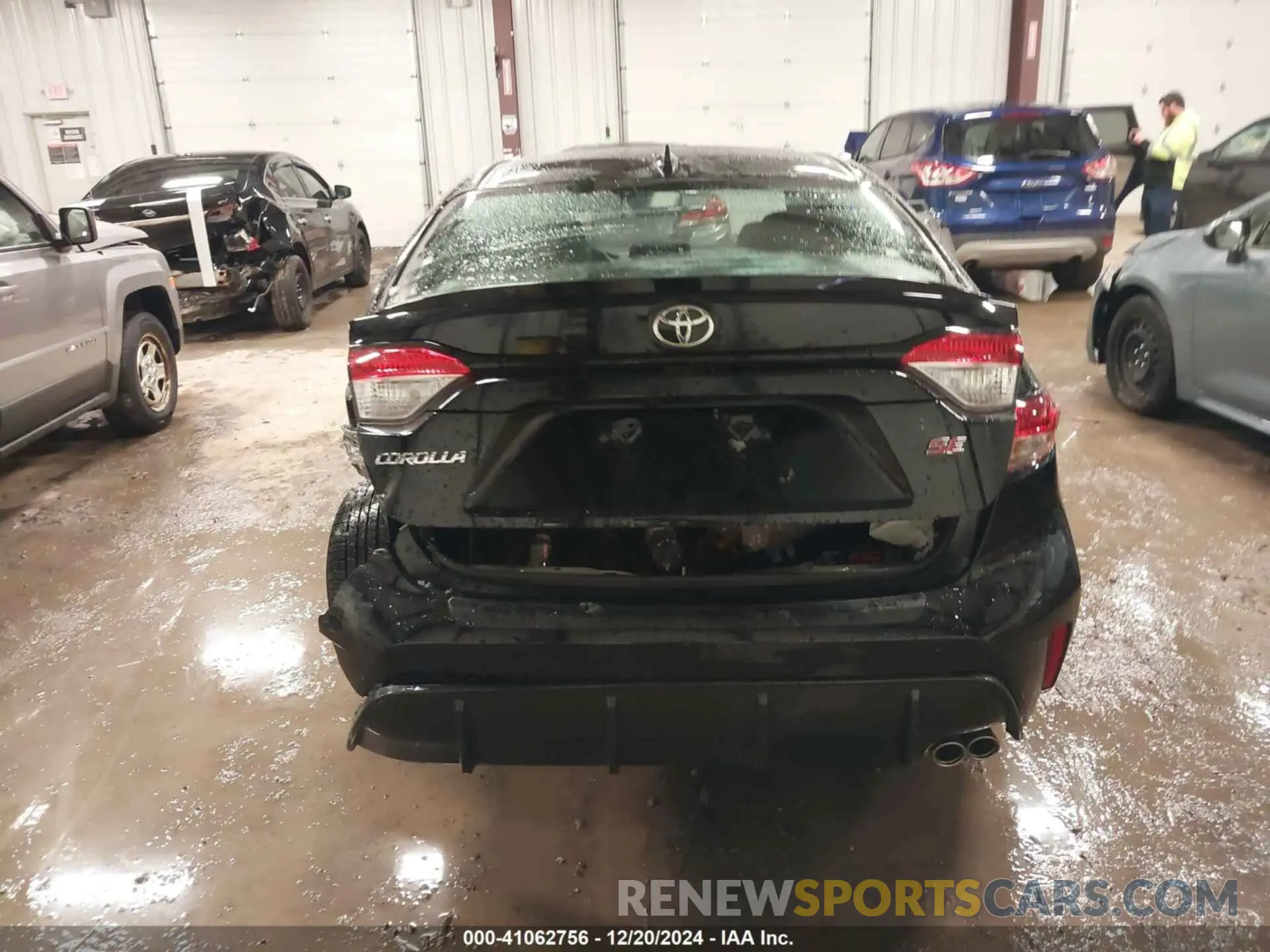 16 Photograph of a damaged car 5YFS4MCE8PP159246 TOYOTA COROLLA 2023