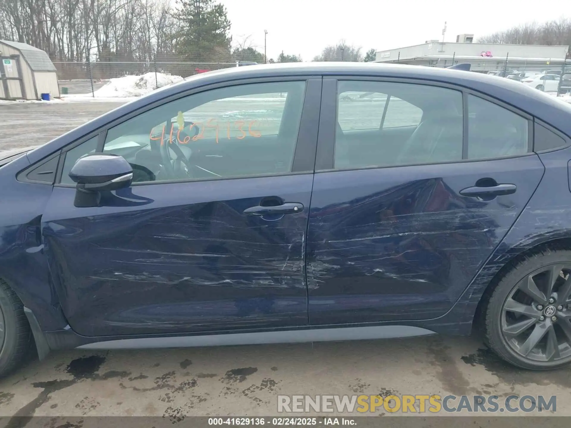 15 Photograph of a damaged car 5YFS4MCE8PP159599 TOYOTA COROLLA 2023